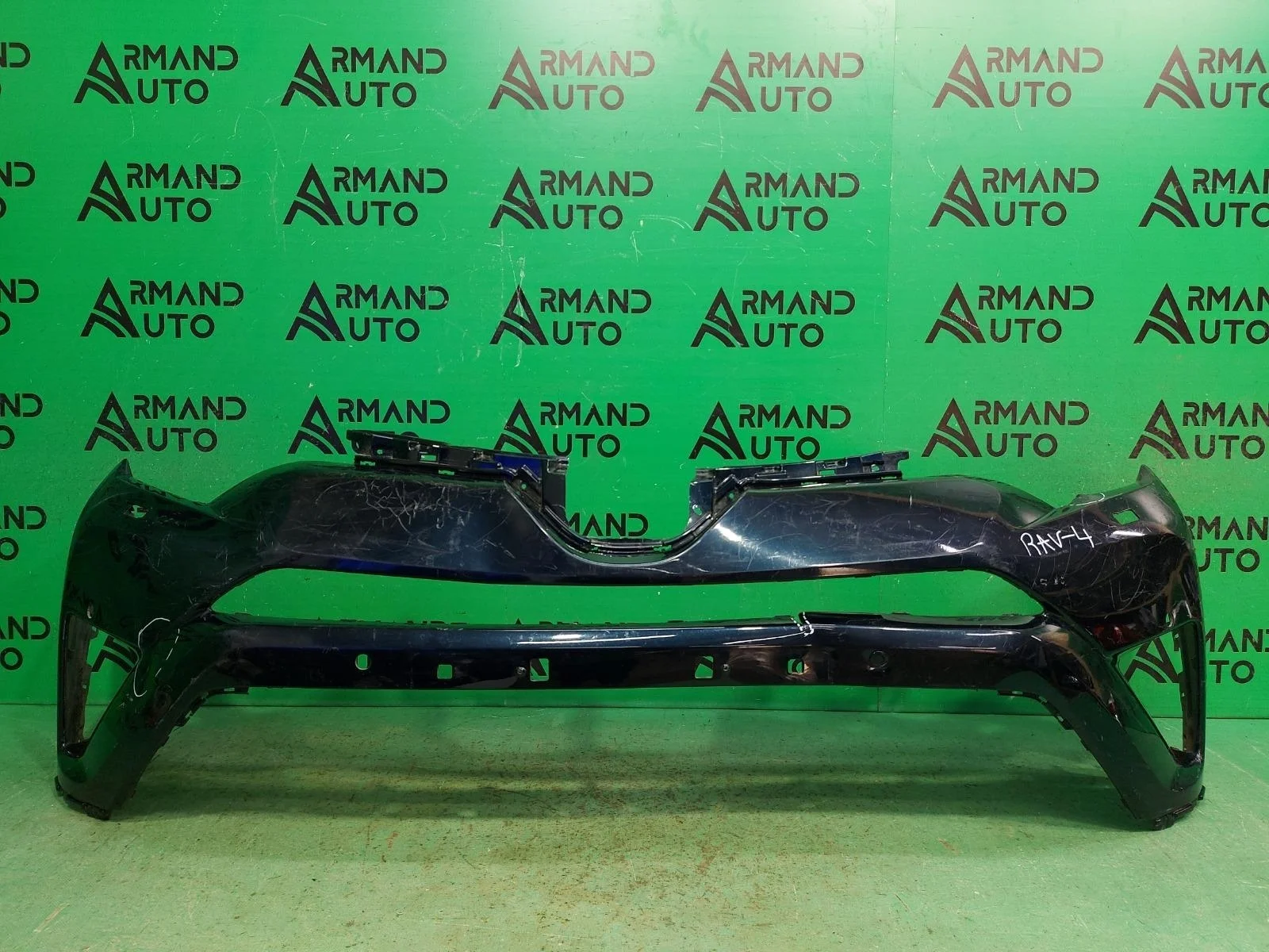 Бампер TOYOTA RAV4 2015-2019 521190R917 4 CA40, передний