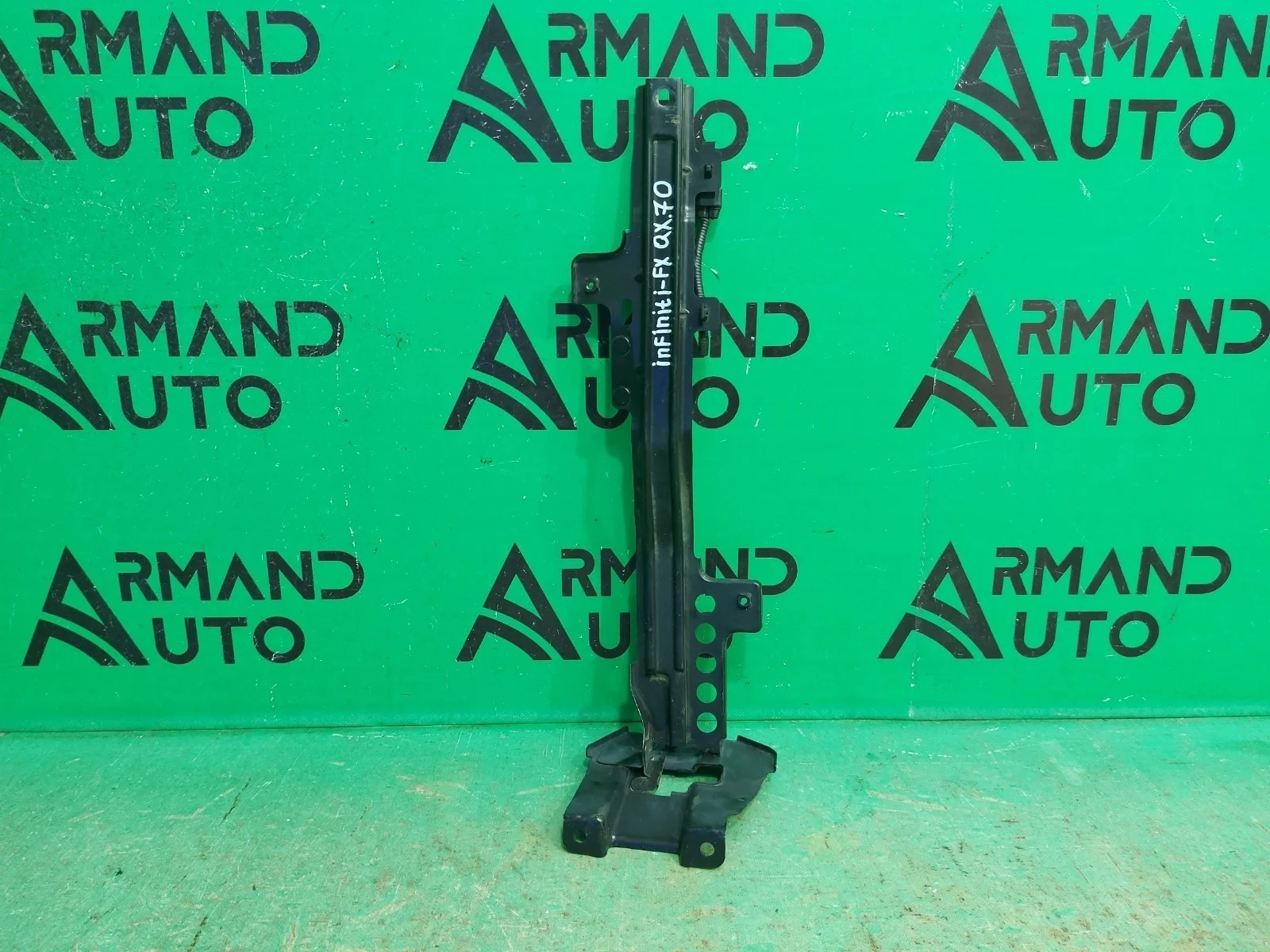 Стойка замка капота INFINITI Q70 2013-2019 625501MA0A 1