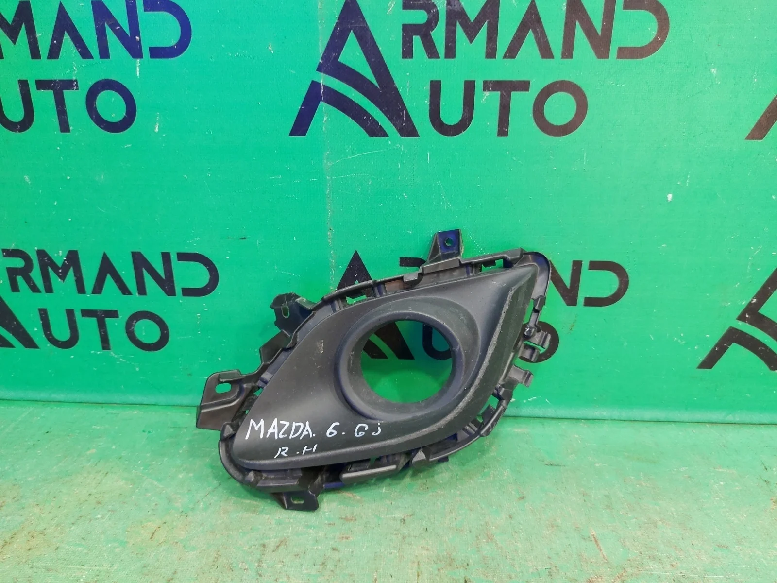 Окантовка птф Mazda 6 2012-2015 GHR450C11A 3 GJ, правая