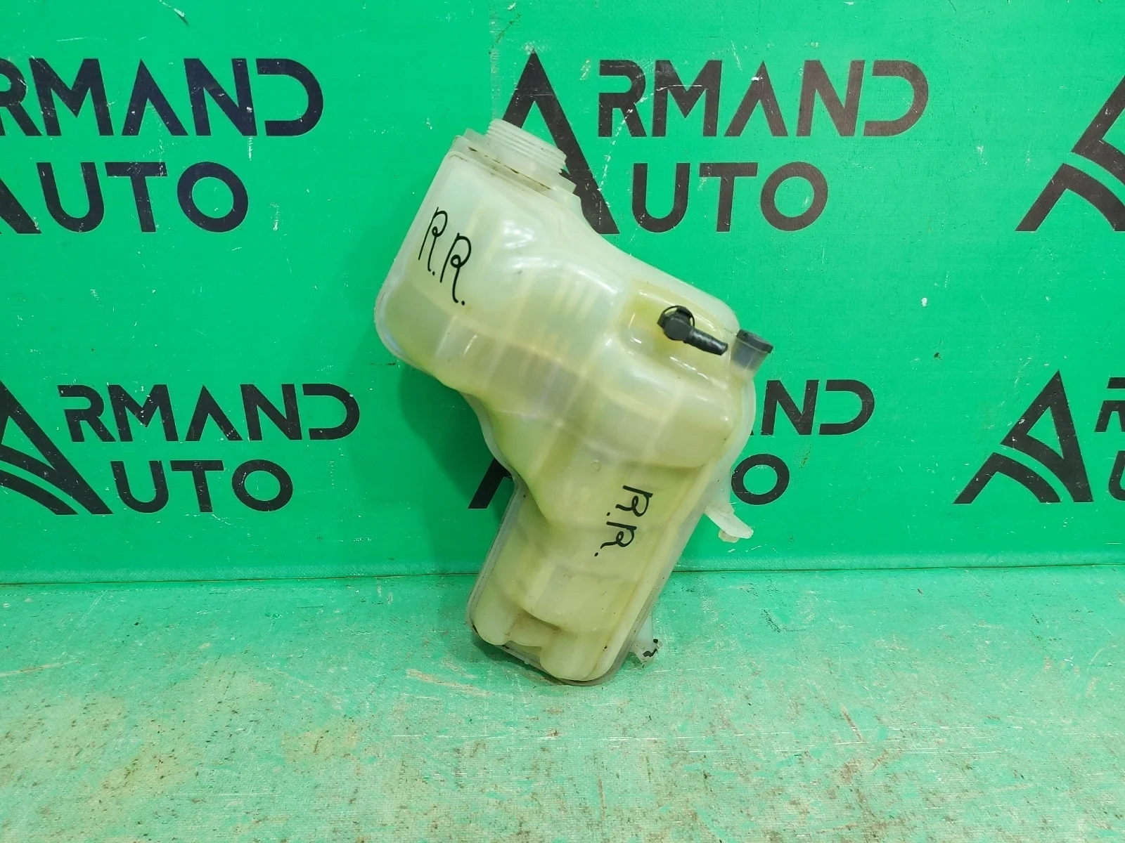 Бачок расширительный LAND ROVER RANGE ROVER SPORT 2013-2022 LR034654 2 L494
