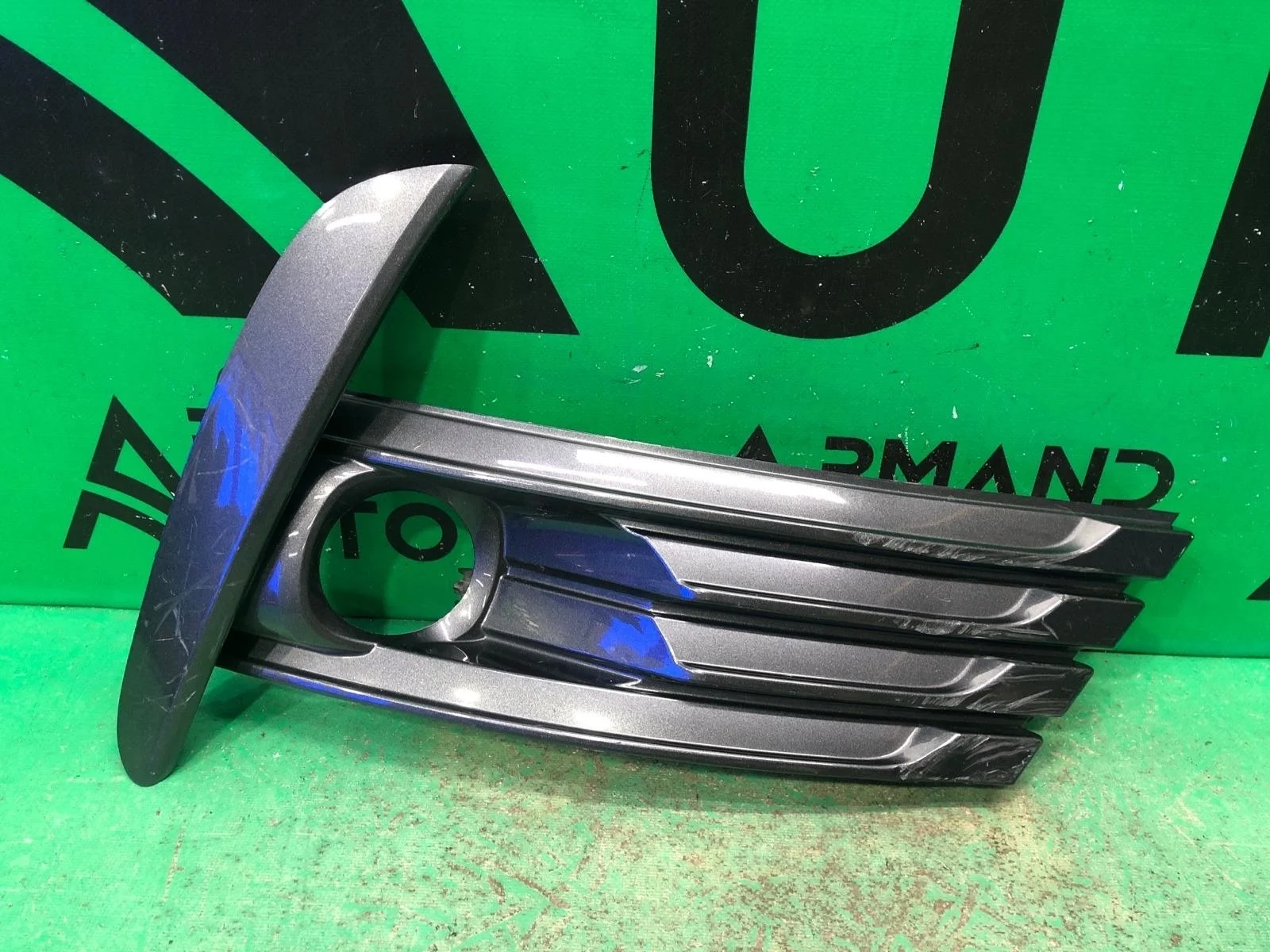 Окантовка птф TOYOTA COROLLA 2015-2019 8148102630 11 E160 E170 E180, правая