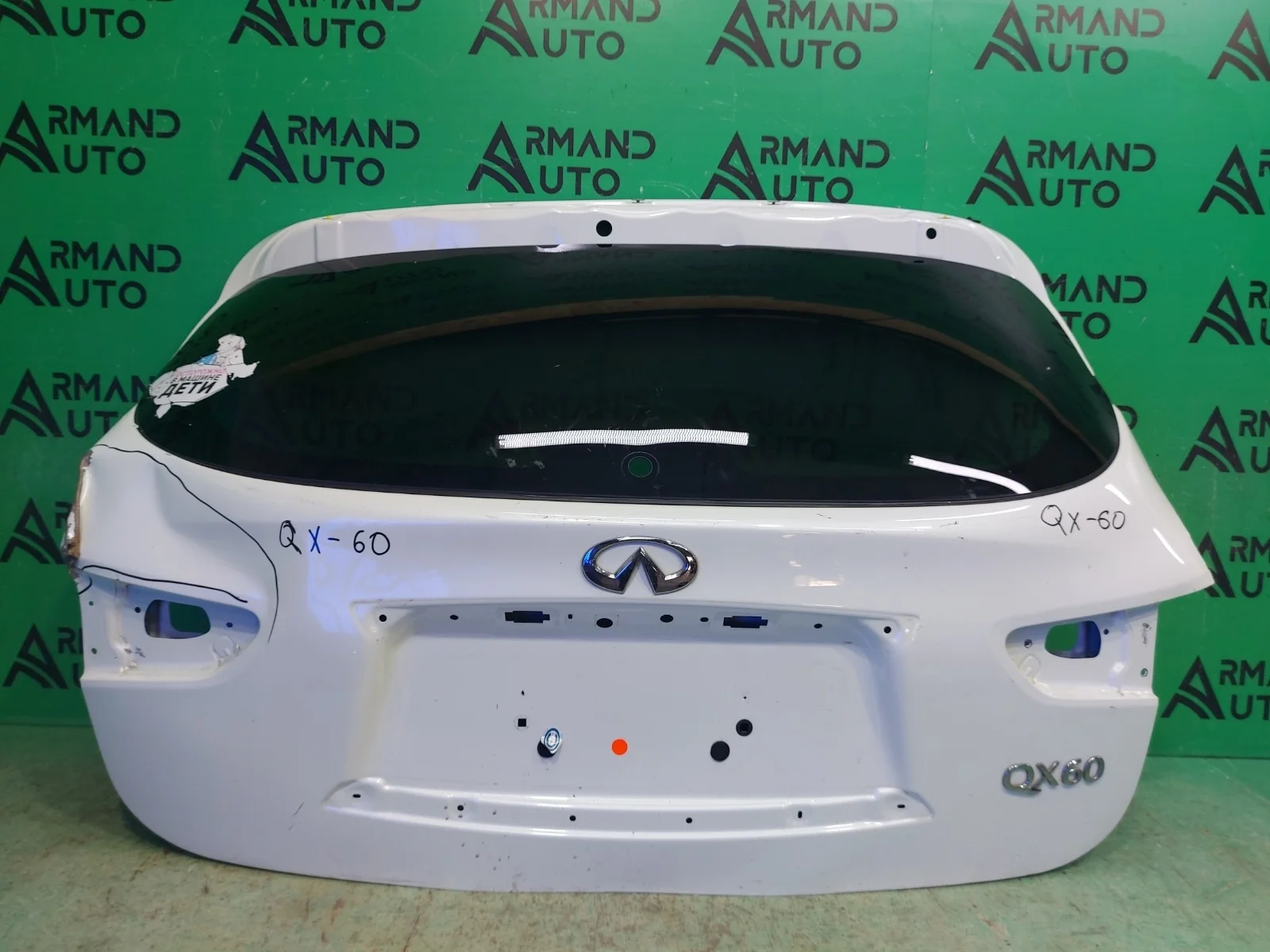 Дверь багажника Infiniti QX60 2013-2016 901003JA0A 1