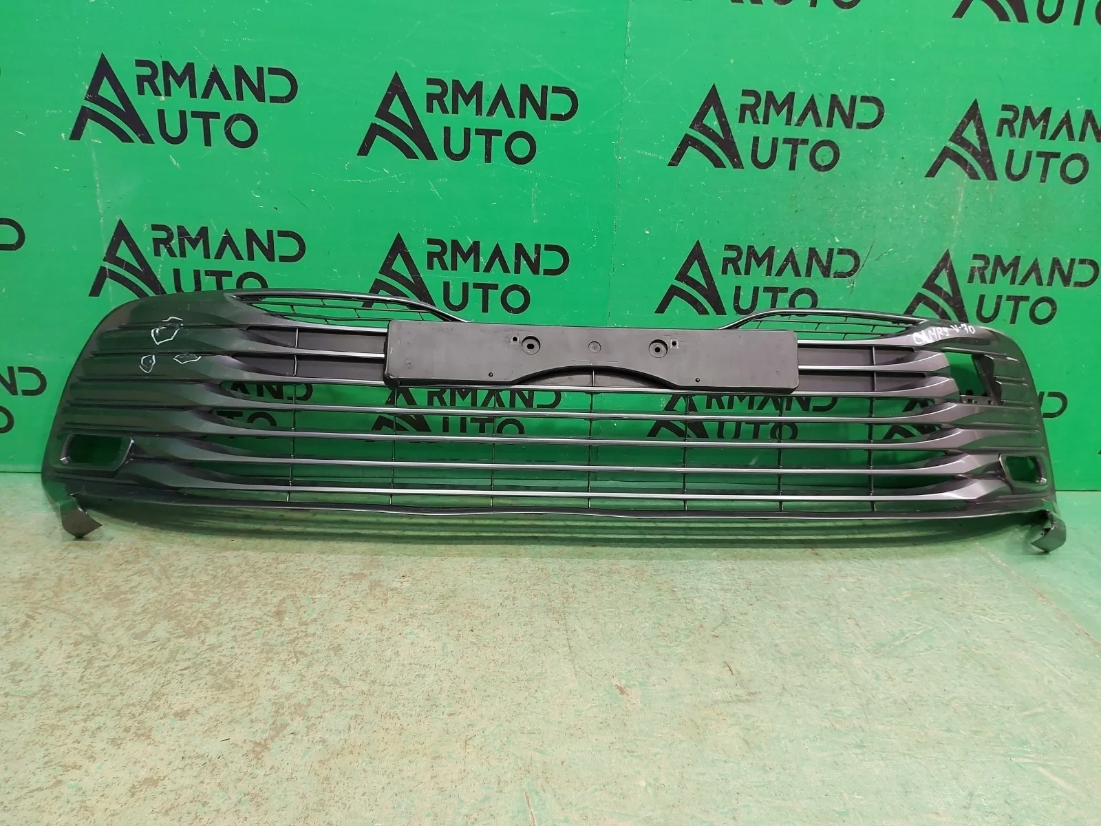 Решетка бампера TOYOTA CAMRY 2017-2021 5310233220 8 XV70, передняя