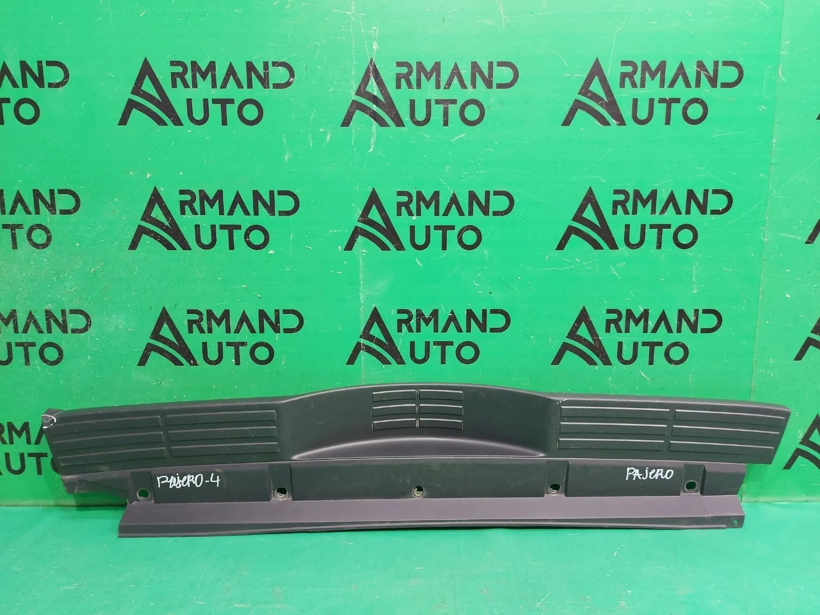 Накладка бампера верхняя MITSUBISHI PAJERO 2006-2022 6410A186 4, задняя