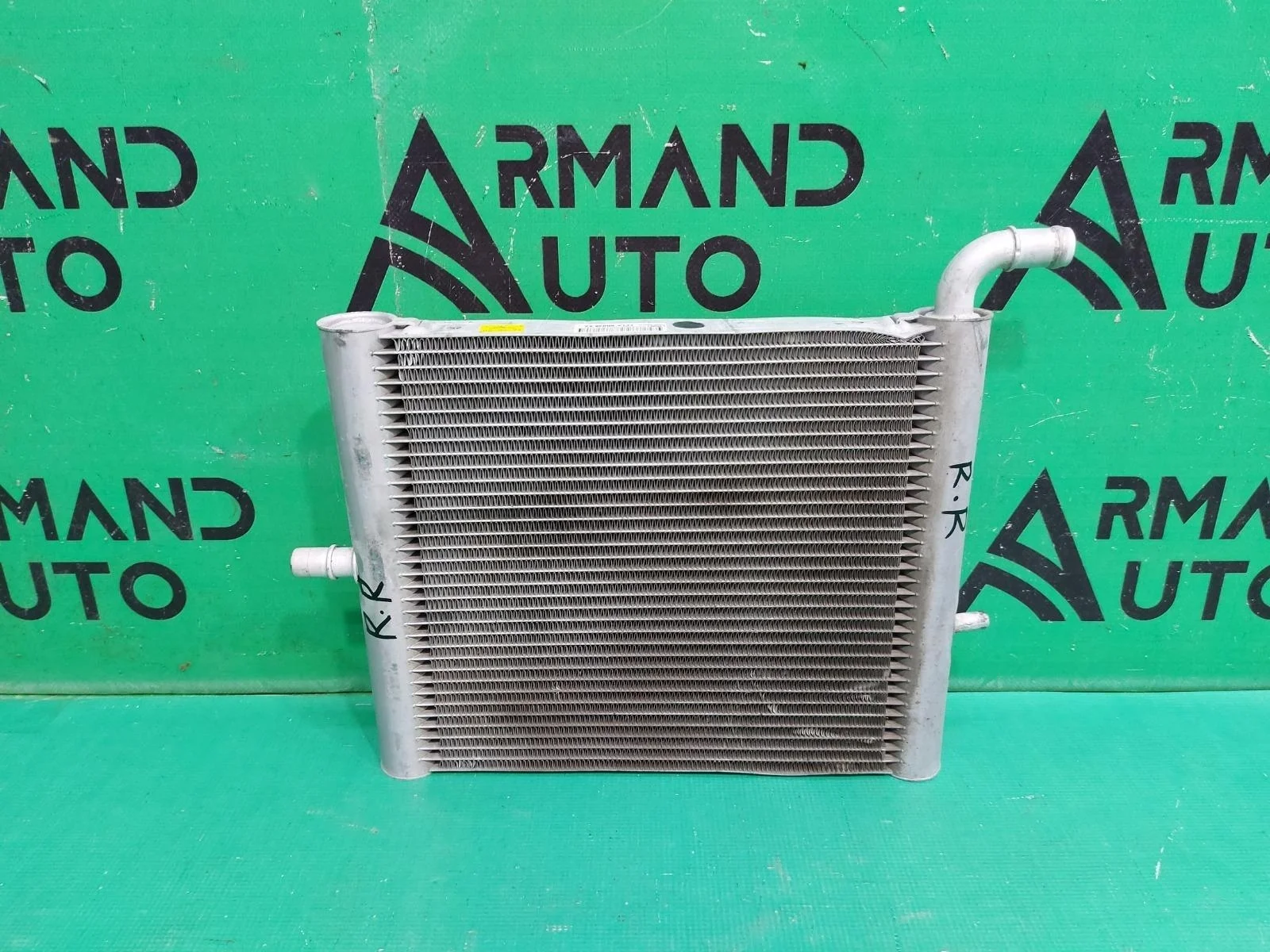 Радиатор двс дополнительный LAND ROVER Range Rover Sport 2013-2022 LR062670 2 L494