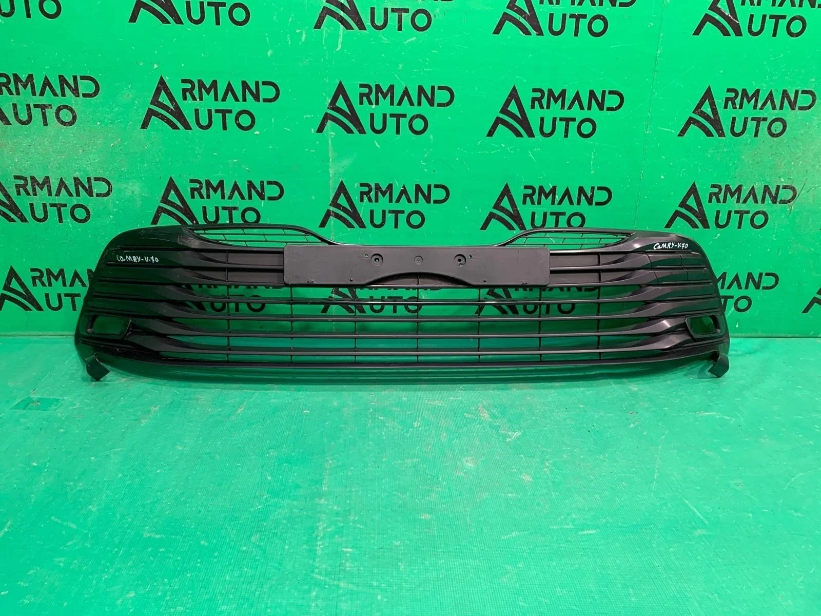 Решетка бампера TOYOTA CAMRY 2017-2021 5310233220 8 XV70, передняя