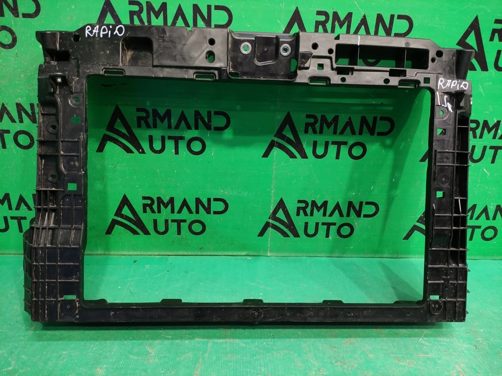 Панель передняя (суппорт радиатора) SKODA RAPID 2020-2023 60U805588E 2