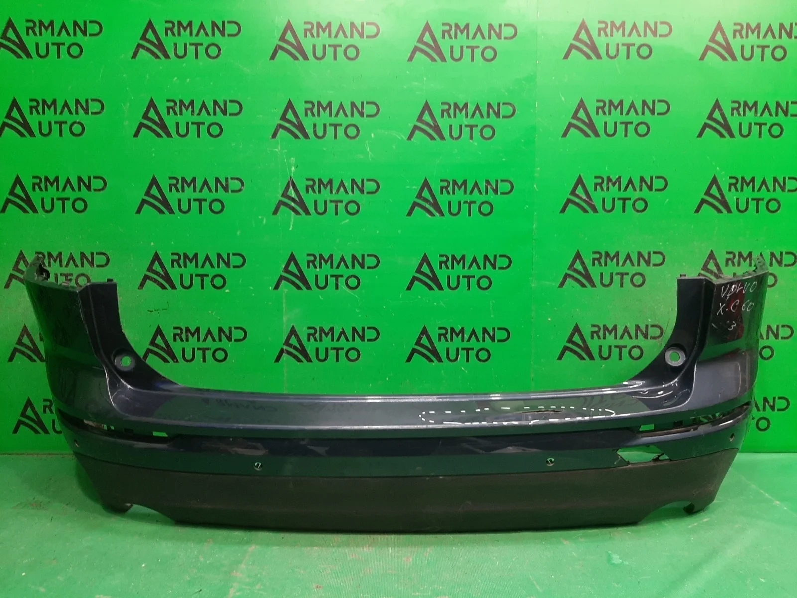 Бампер VOLVO XC60 2017-2021 39849691 2, задний
