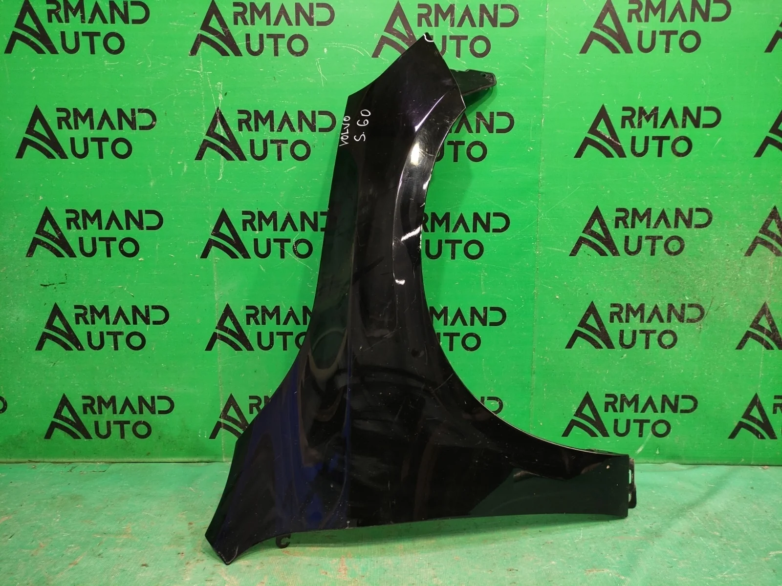 Крыло VOLVO V60 2010-2018 31352074 1, переднее правое