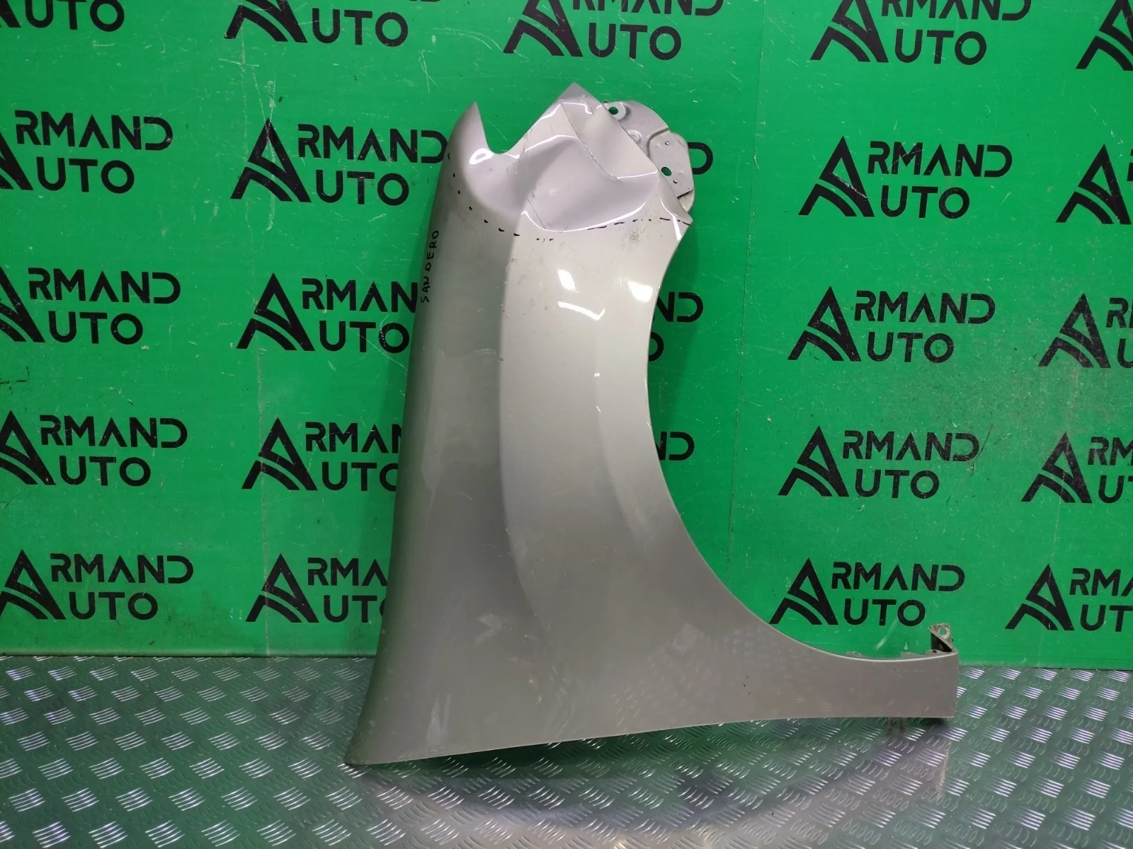 Крыло RENAULT SANDERO 2013-2022 631003314R 2, переднее правое
