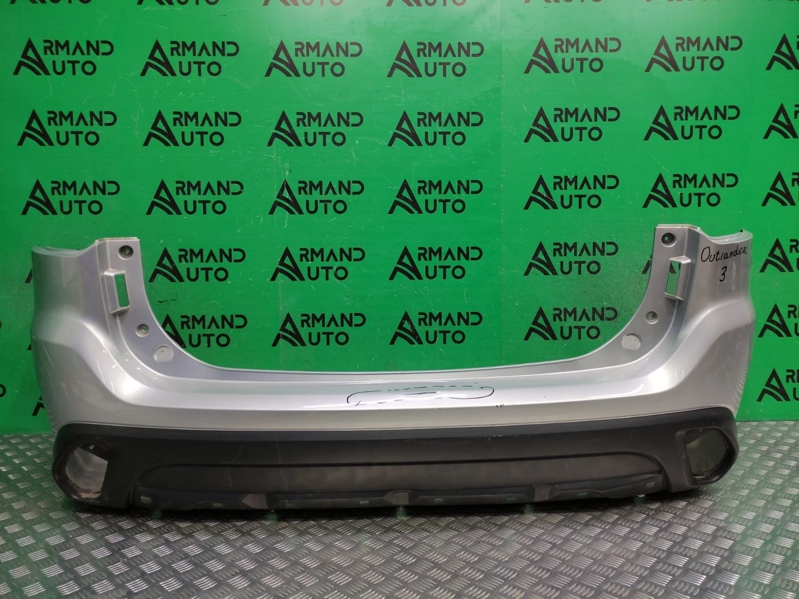 Бампер MITSUBISHI OUTLANDER 2015-2018 6410C994 3, задний