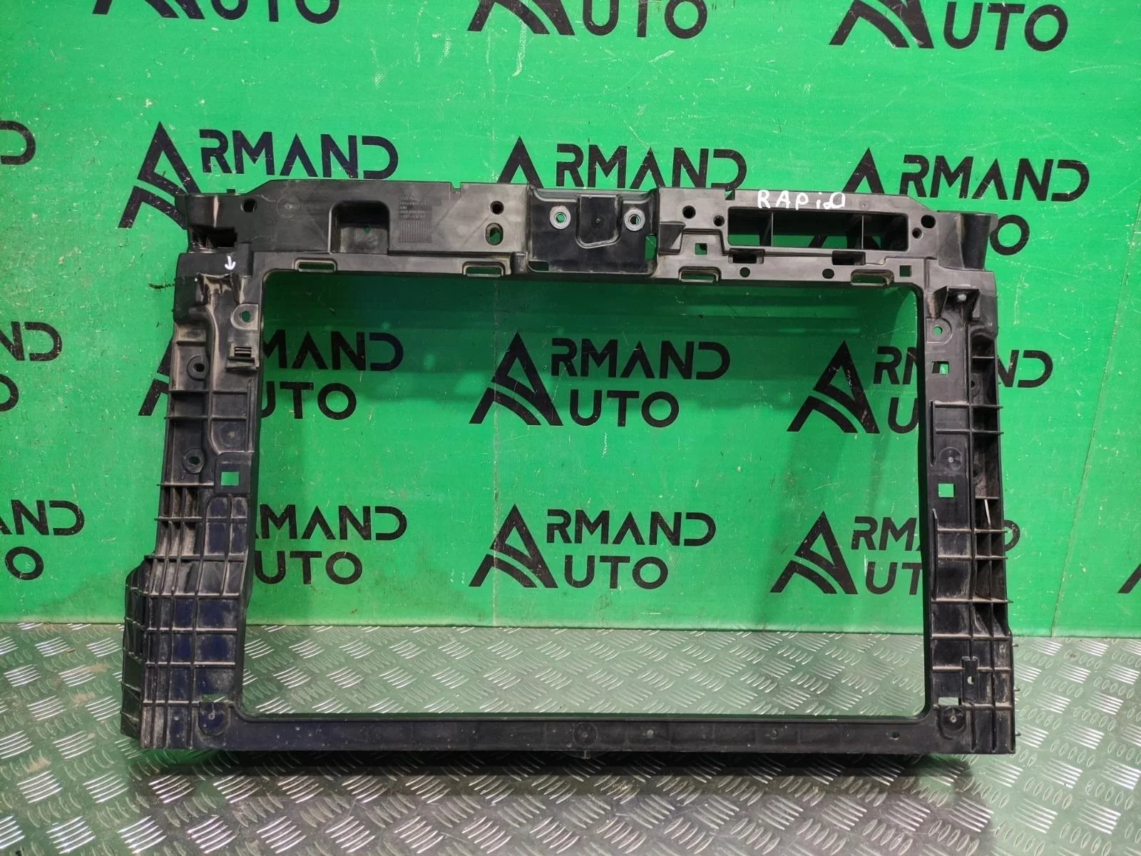 Панель передняя (суппорт радиатора) SKODA RAPID 2020-2023 60U805588E 2