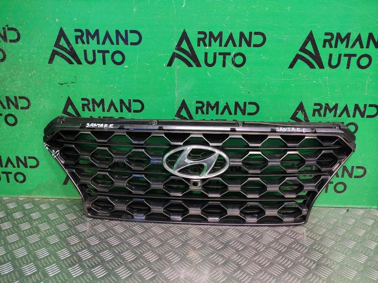 Решетка радиатора HYUNDAI SANTA FE 2018-2021 86350S1100 4 TM