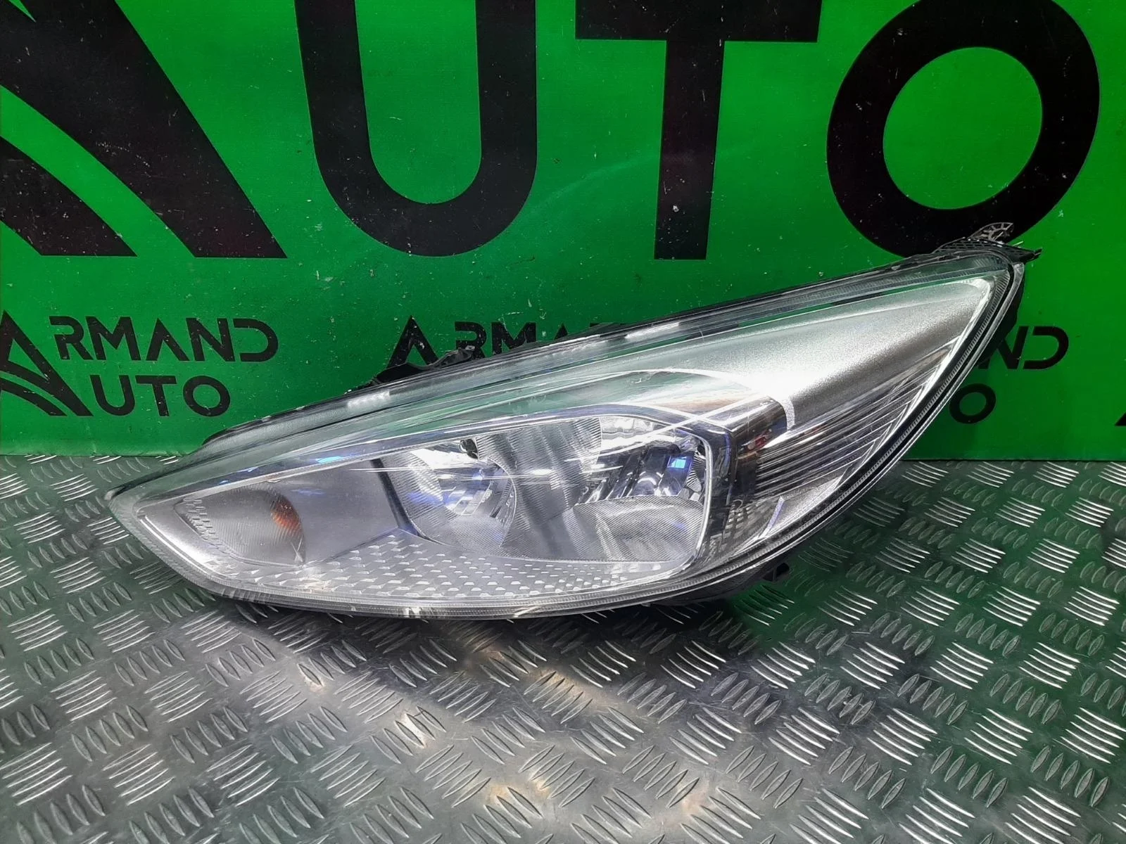 Фара FORD FOCUS 2014-2019 2060612 3, левая