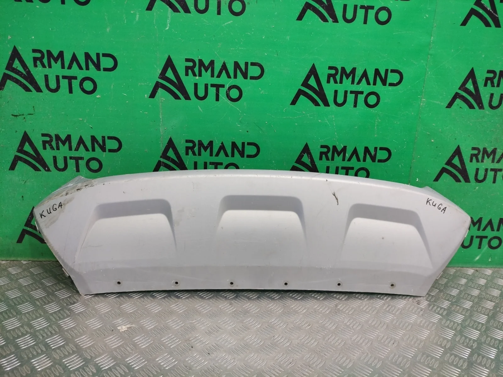 Накладка юбки бампера FORD KUGA 2016-2019 2069206 2 CBS, передняя