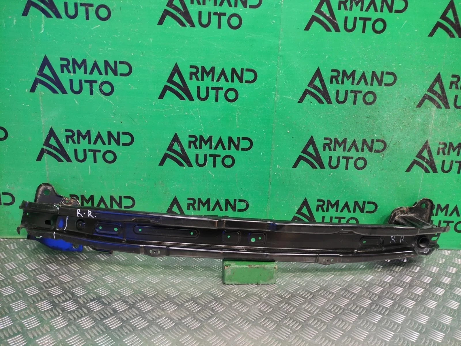 Усилитель бампера LAND ROVER DISCOVERY SPORT 2014-нв LR059014 1 L550, задний