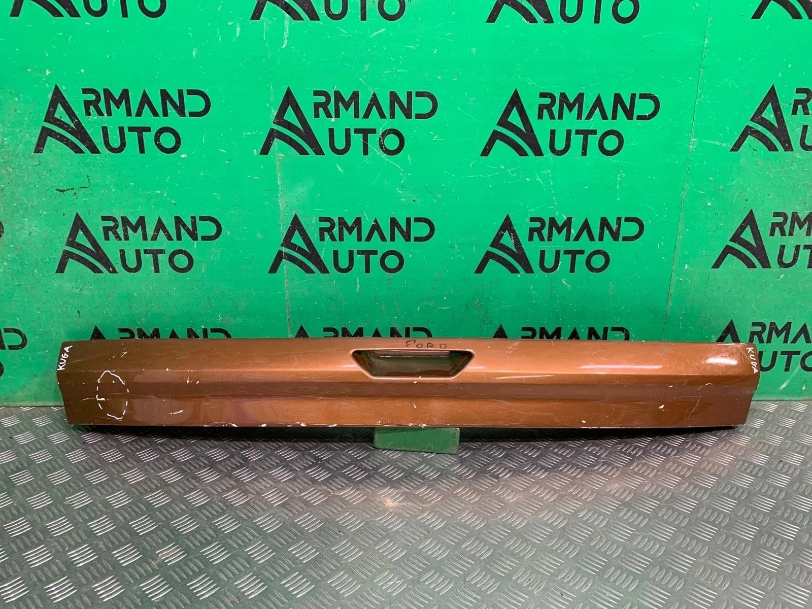 Накладка двери багажника FORD KUGA 2012-2019 1808034 2 CBS