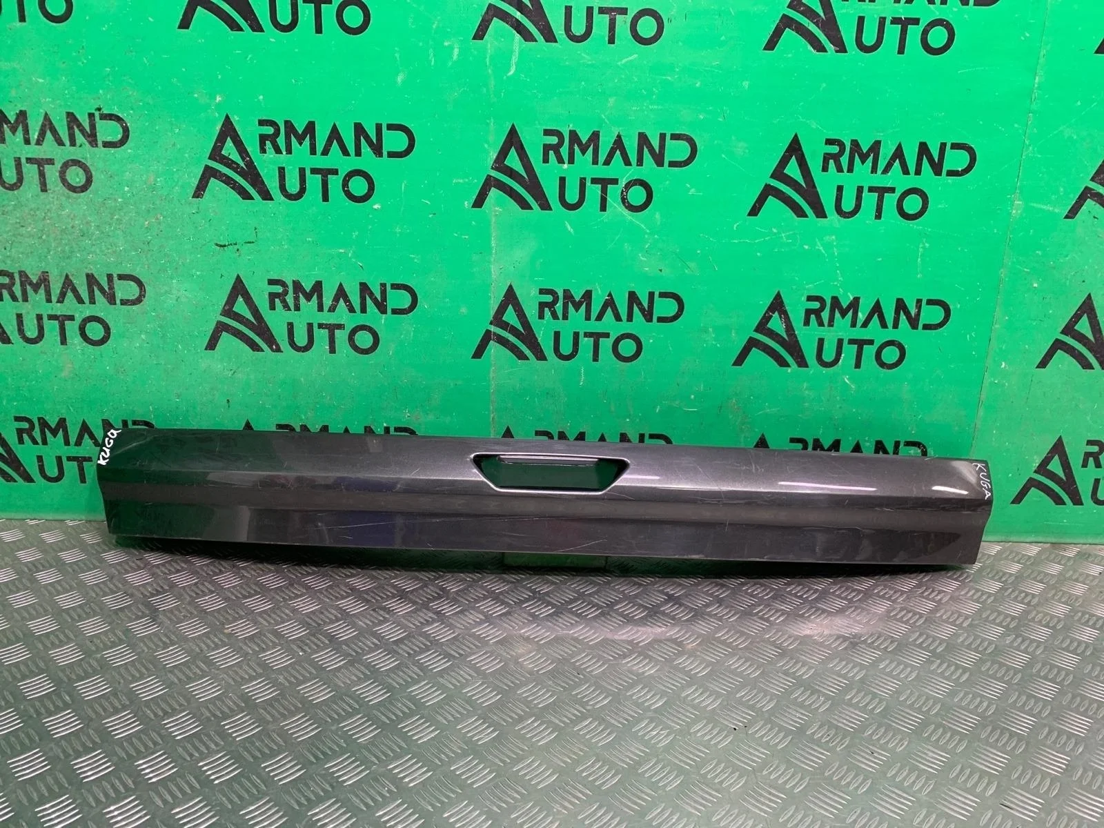 Накладка двери багажника FORD KUGA 2012-2019 2179754 2 CBS