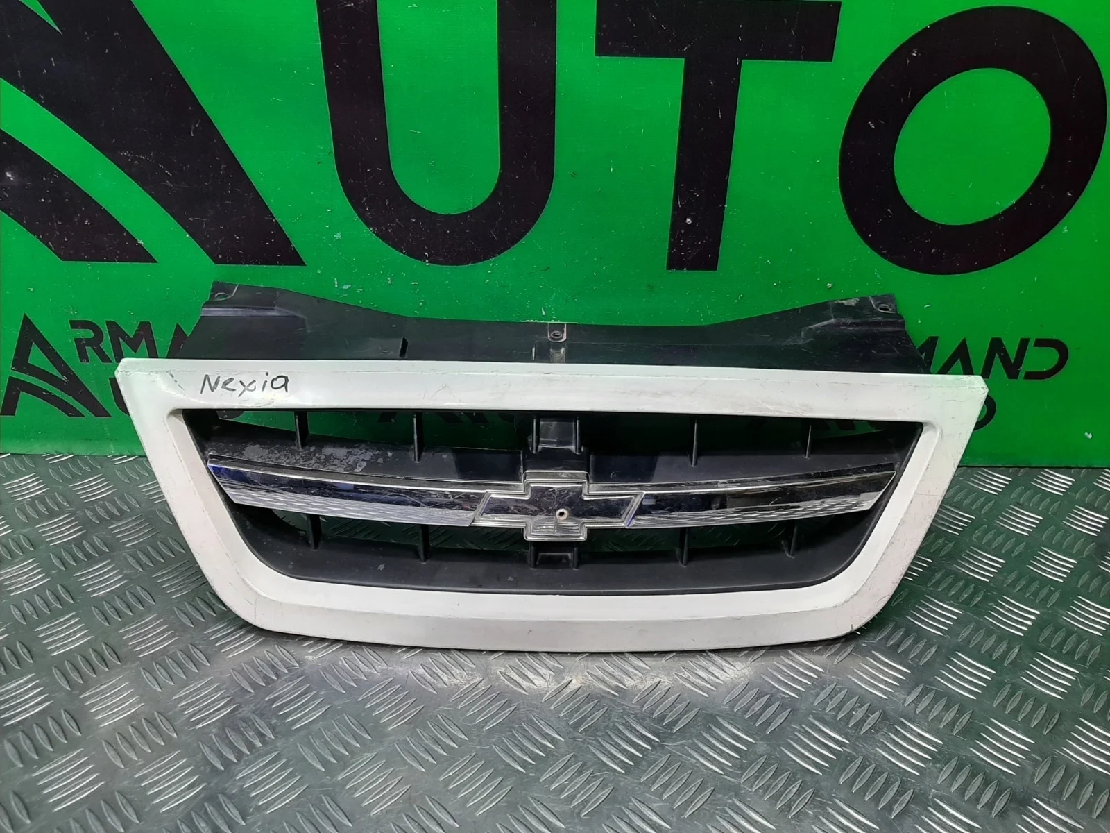 Решетка радиатора DAEWOO NEXIA 2008-2016 S3052021 1