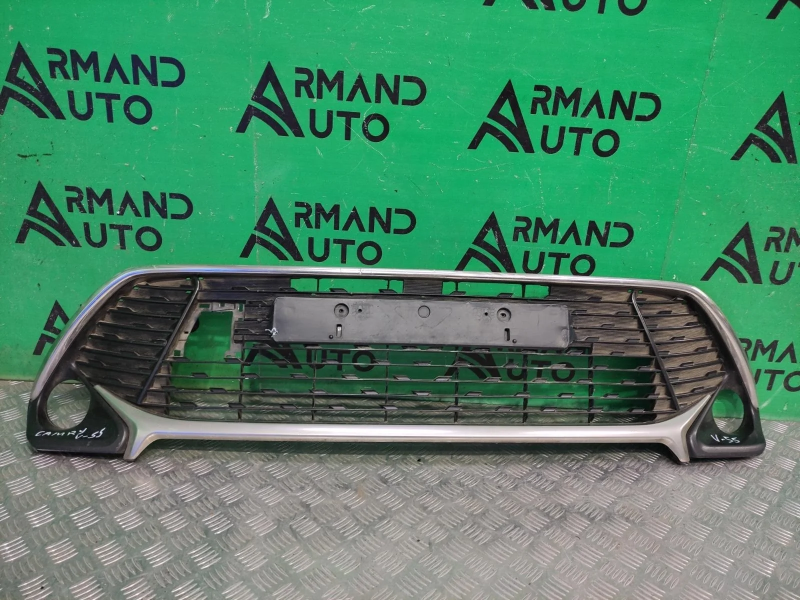 Решетка бампера TOYOTA CAMRY 2017-2018 5310206590 7 XV50, передняя