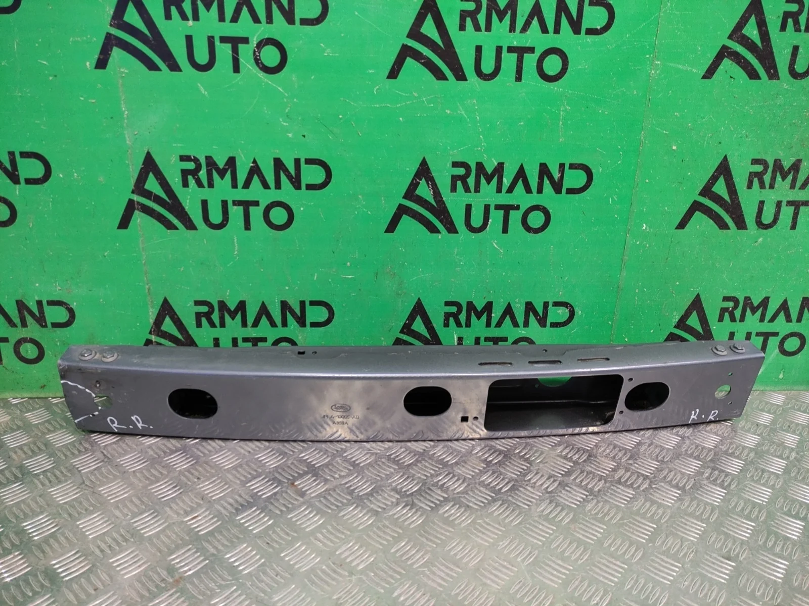 Усилитель бампера LAND ROVER Range Rover 2012-2022 LR128131 4 L405, передний
