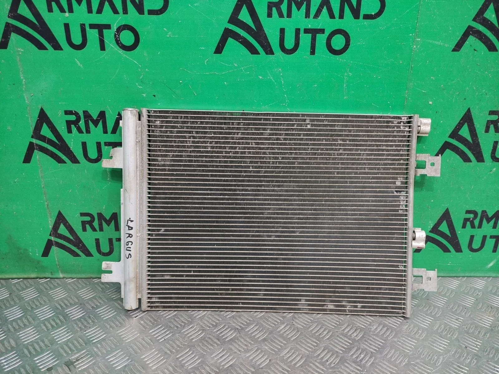 Радиатор кондиционера LADA Largus 2012-2021 921007794R 1