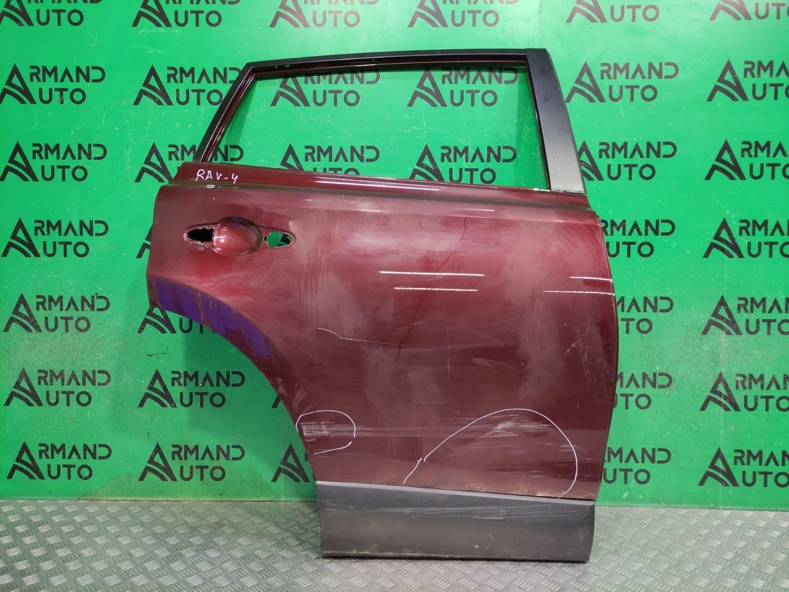 Дверь Toyota Rav4 2015-2019 670030R110 4 CA40, задняя правая