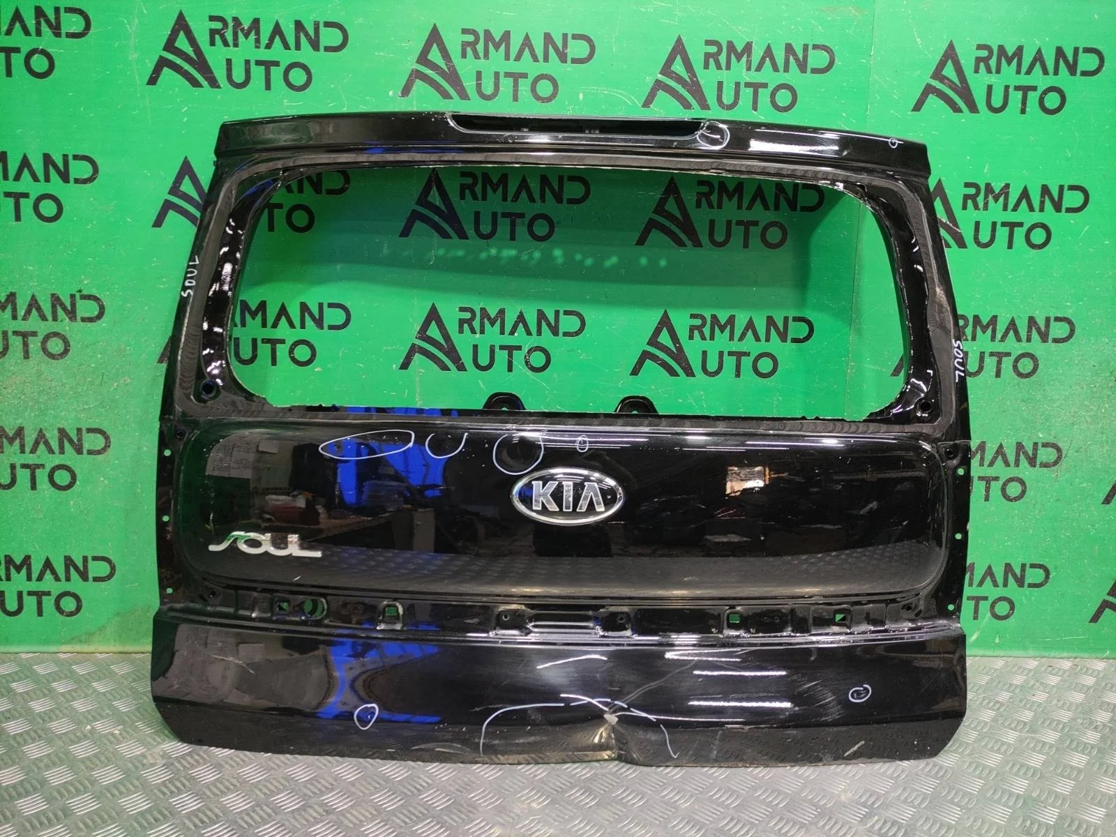 Дверь багажника Kia Soul 2013-2019 73700B2000 2 PS