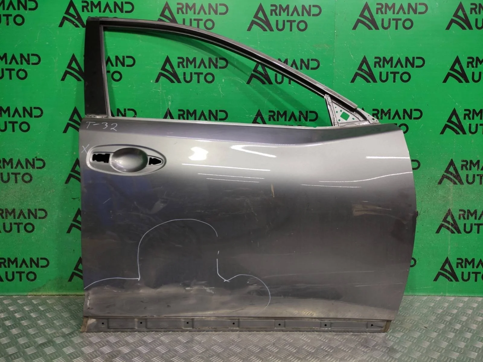 Дверь Nissan X-Trail 2013-2022 H010M4CMMA 3 T32, передняя правая