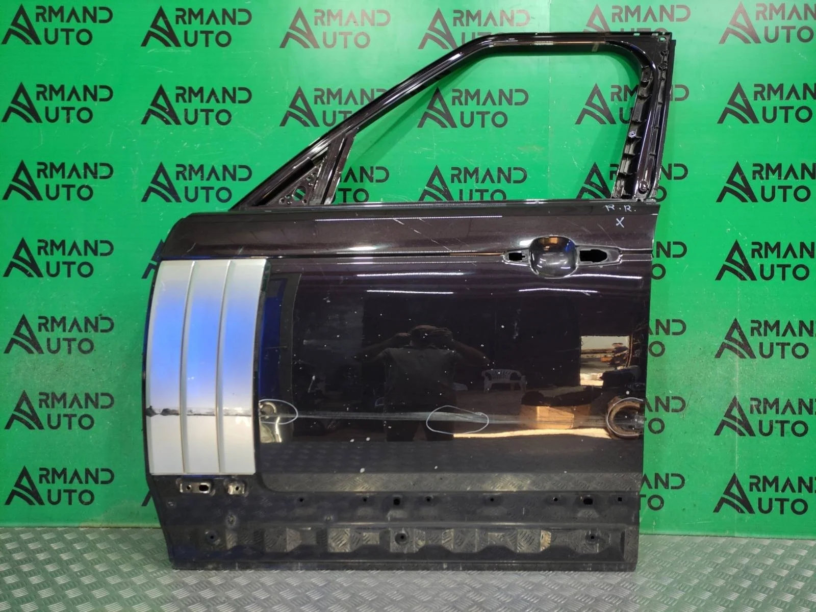 Дверь Land Rover Range Rover 2012-2022 LR036400 4 L405, передняя левая