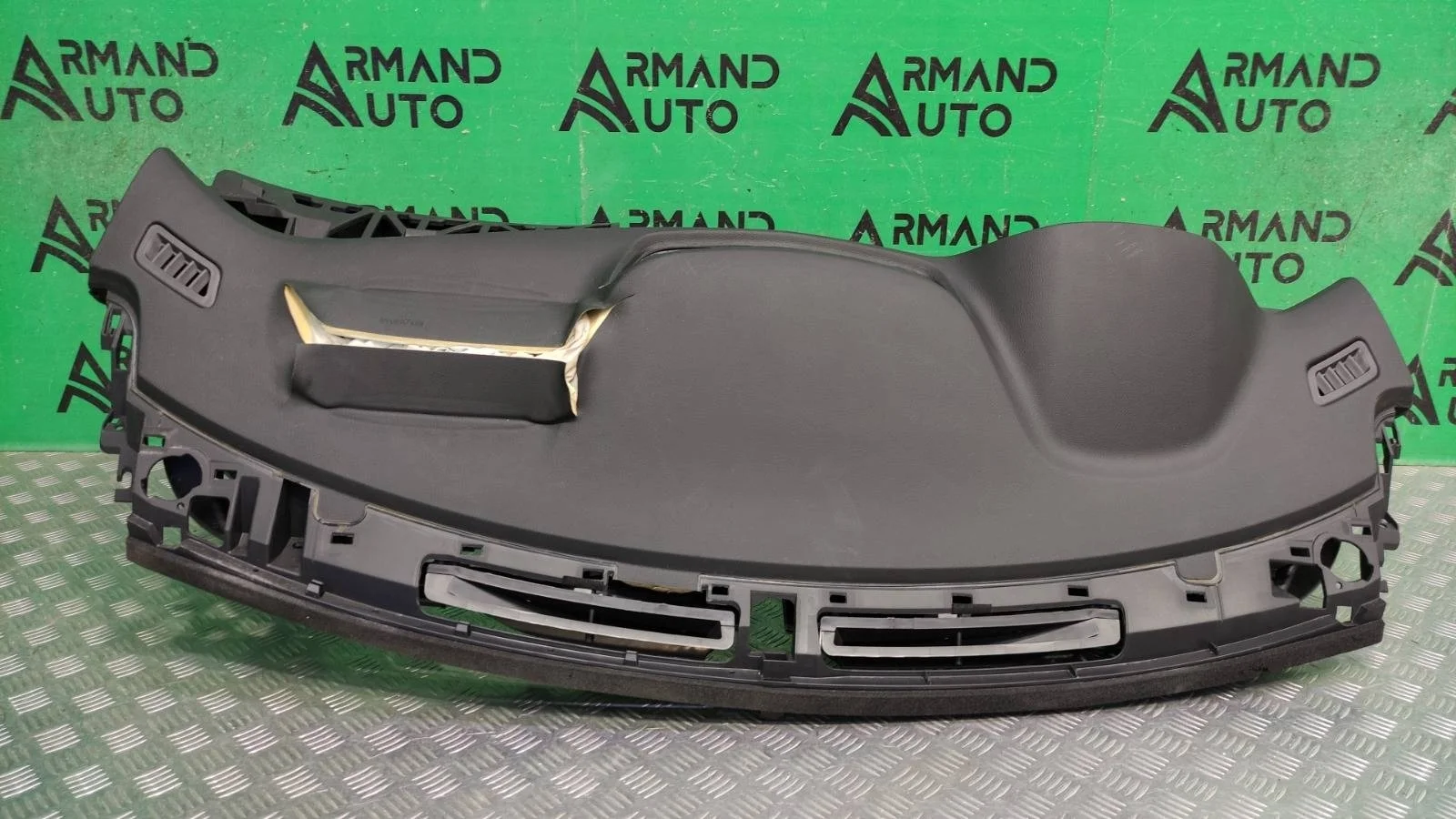 Торпедо Nissan X-Trail 2013-2022 682004CM0A 3 T32