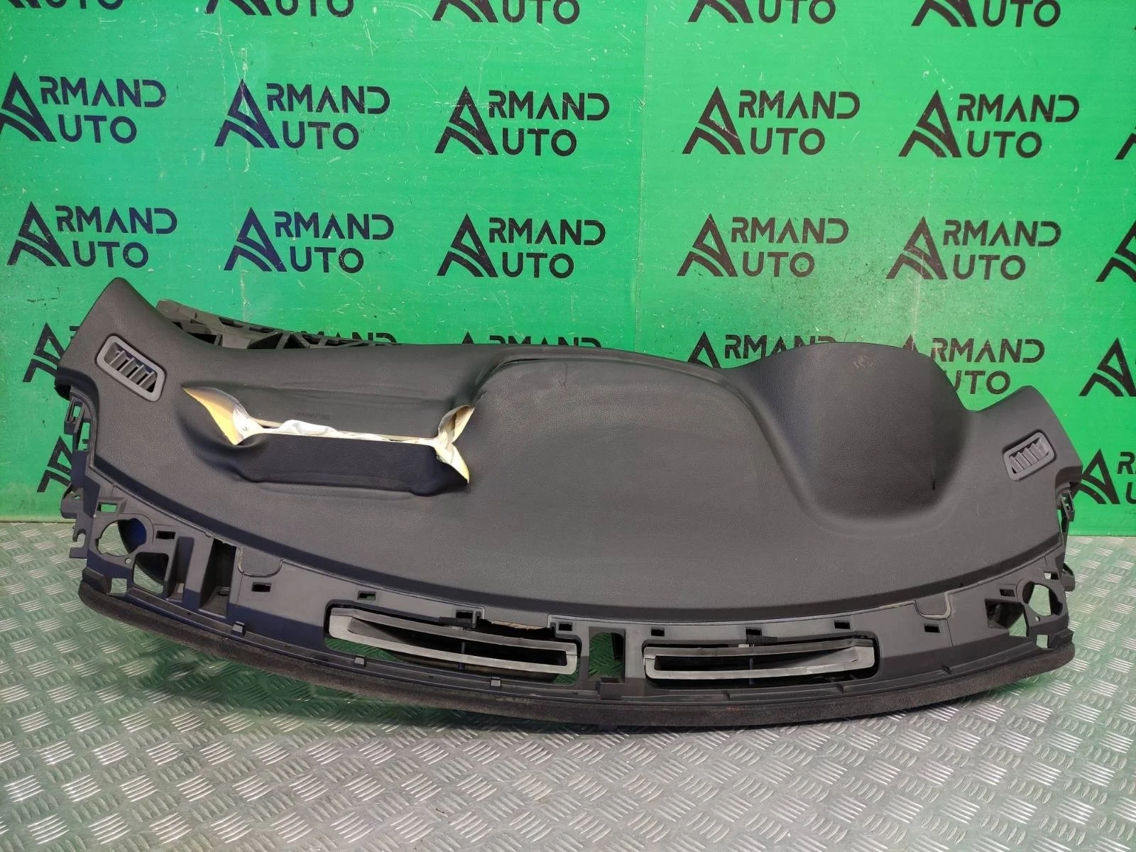 Торпедо Nissan X-Trail 2013-2022 682004CM0A 3 T32