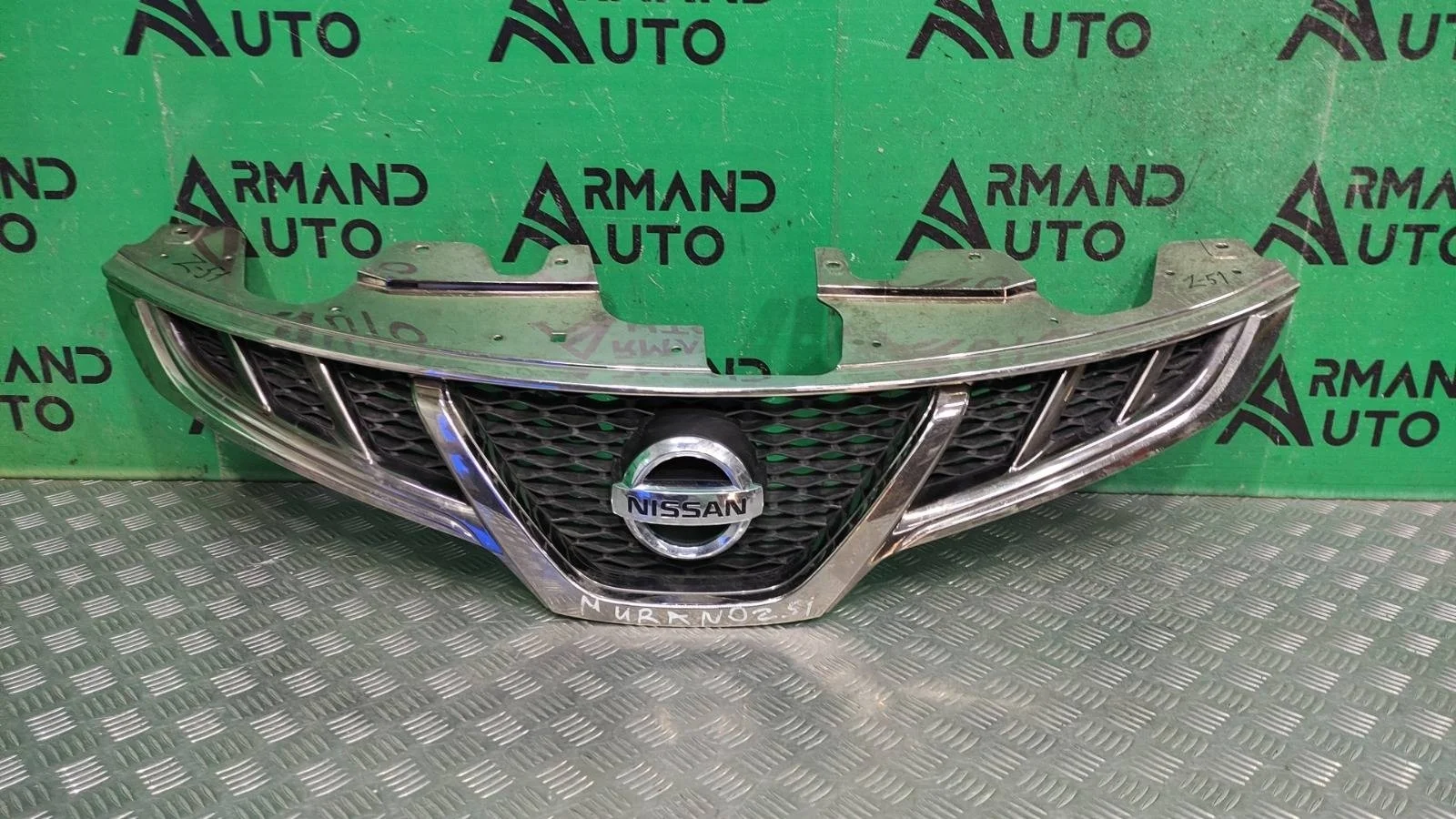 Решетка радиатора NISSAN Murano 2011-2015 623101SW1A Z51