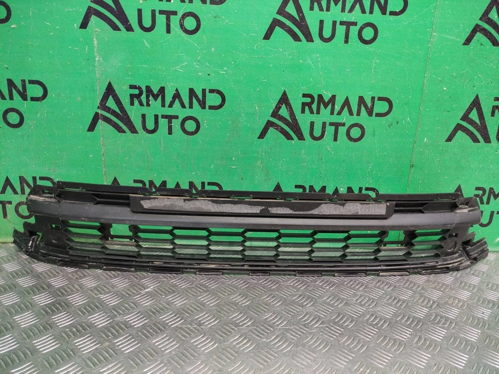 Решетка бампера Skoda Kodiaq 2016-2022 565853677E9B9 1, передняя