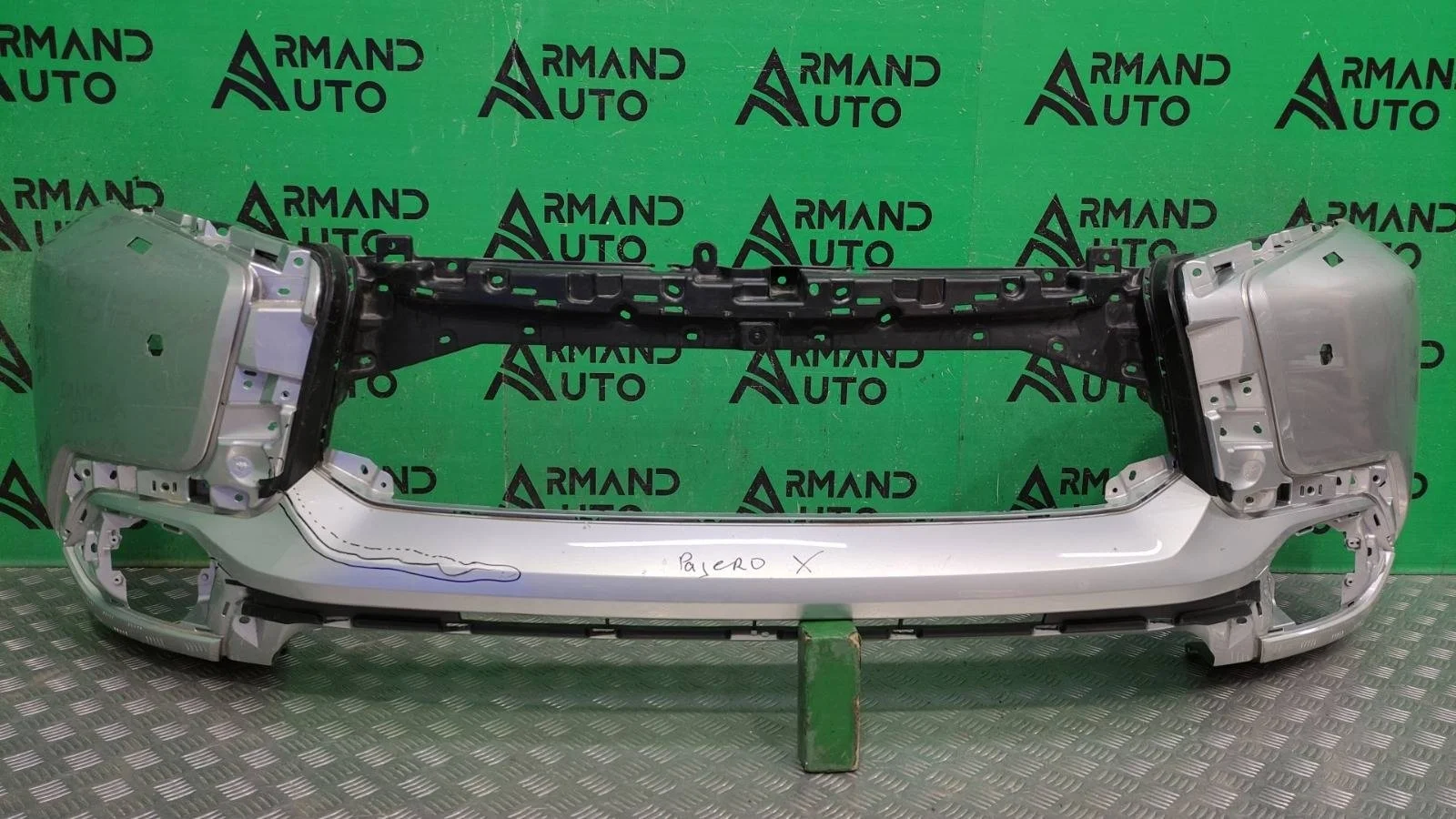 Бампер Mitsubishi Pajero Sport 2015-2021 6400G851 3, передний