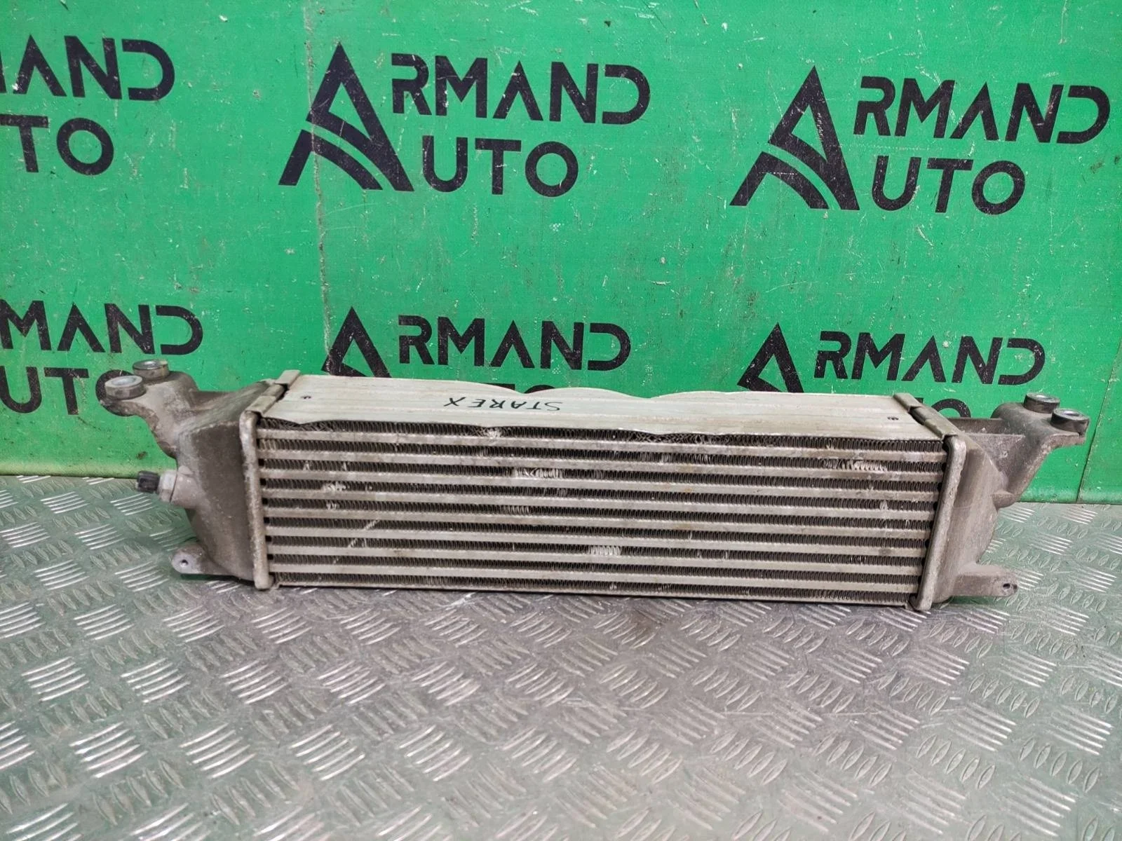 Интеркулер Hyundai H1 / Grand Starex 2007-2021 281904A701 2