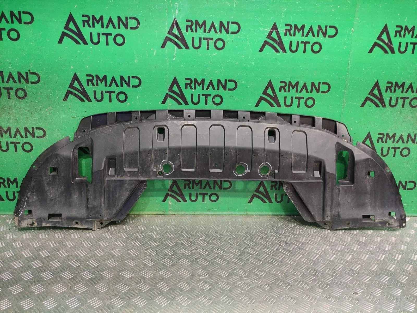 Пыльник бампера Mitsubishi Outlander 2012-2023 5370B626 3, передний