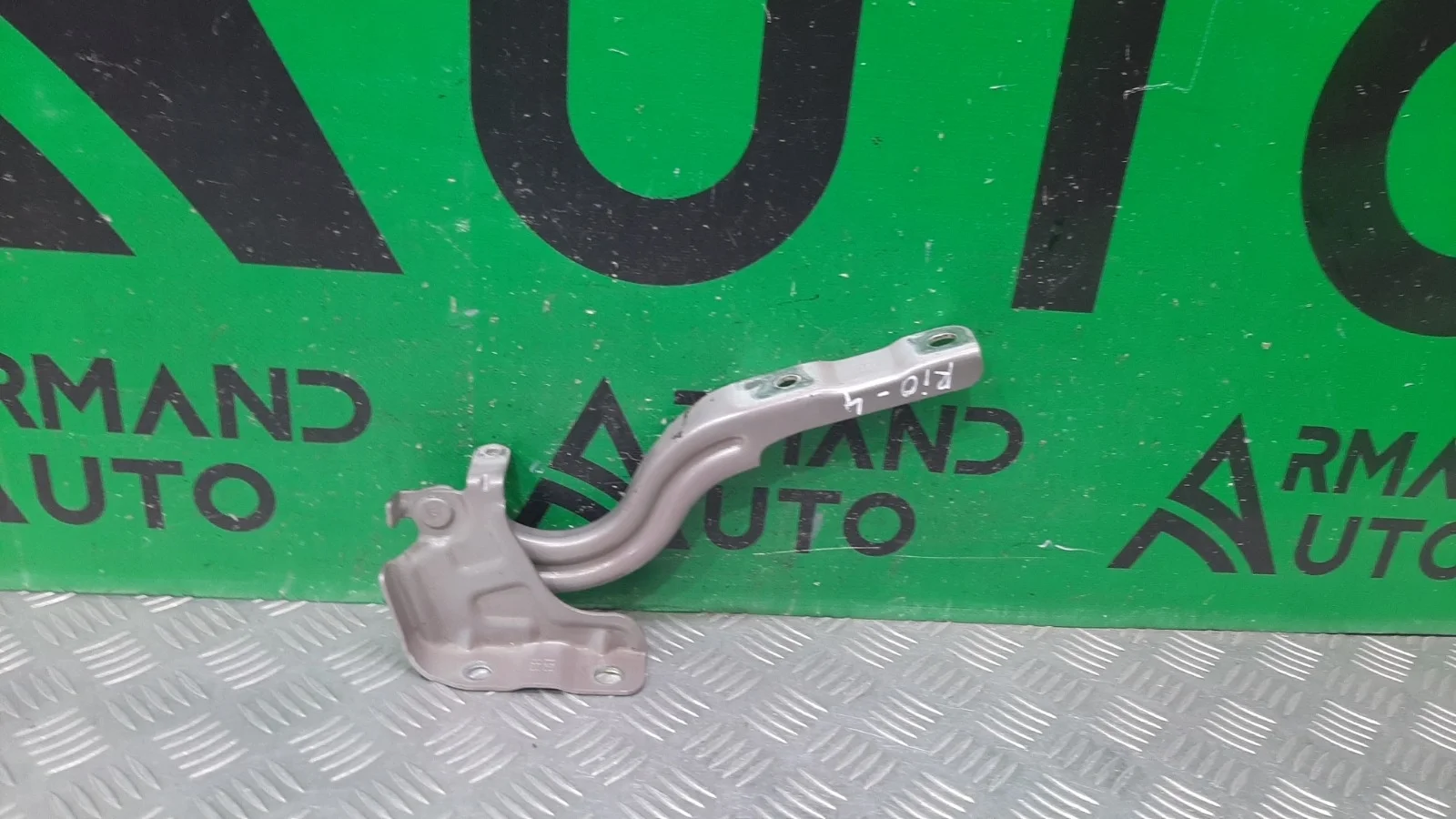 Петля капота Kia Rio 2017-2022 79120H0000 4 FB, правая