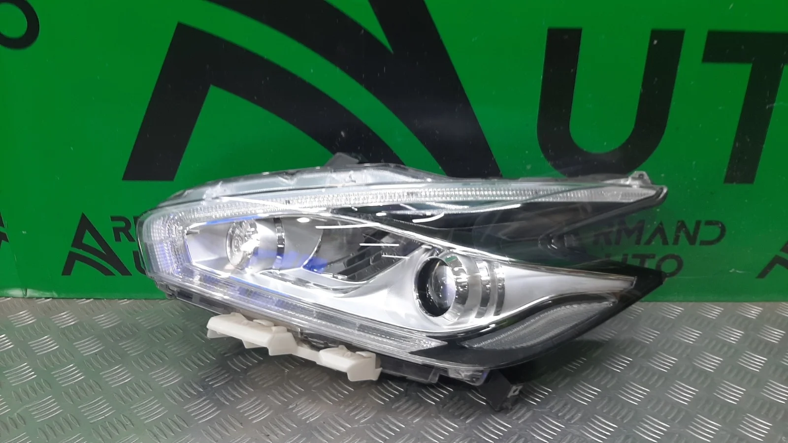 Фара Nissan Murano 2014-2023 260605BC5A Z52, левая