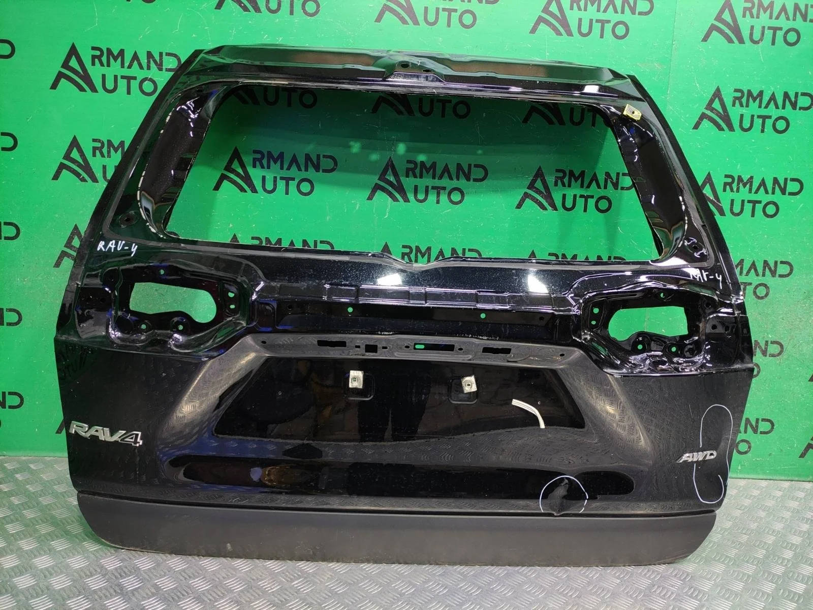 Дверь багажника Toyota RAV4 2018-нв 670050R370 5 XA50