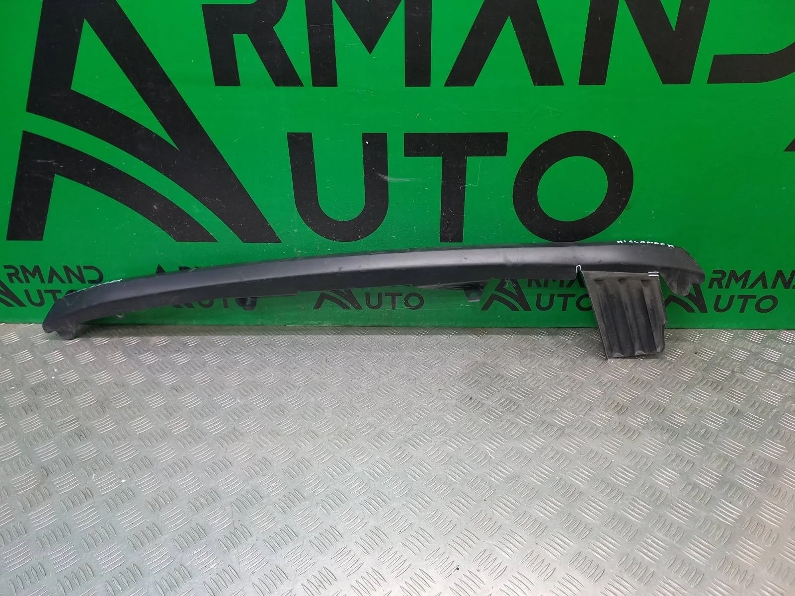 Накладка бампера нижняя toyota Highlander 2013-2019 521510E040 3 U50, задняя