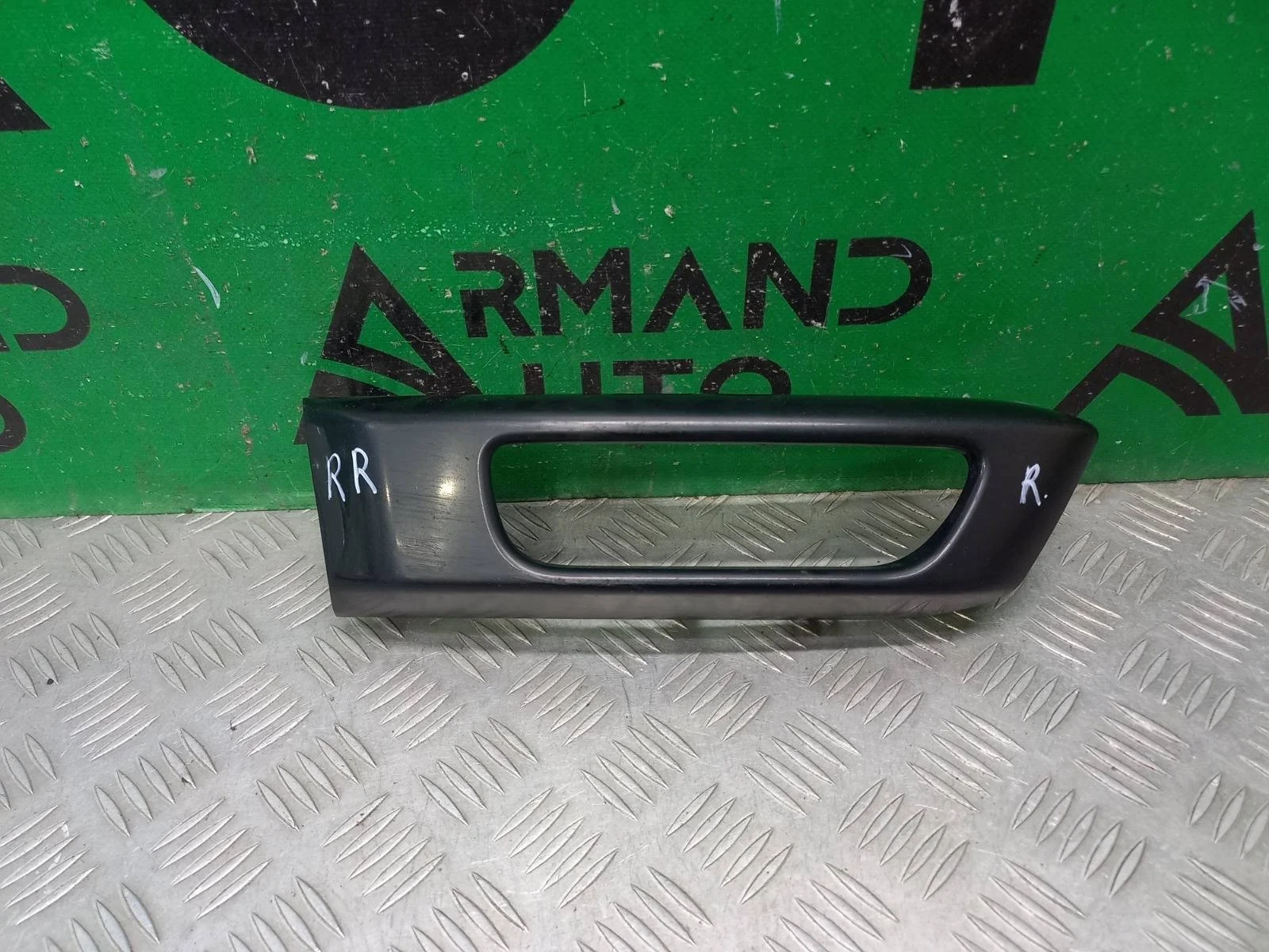 Окантовка птф Land Rover Range Rover Sport 2013-2017 LR045224 2 L494, правая