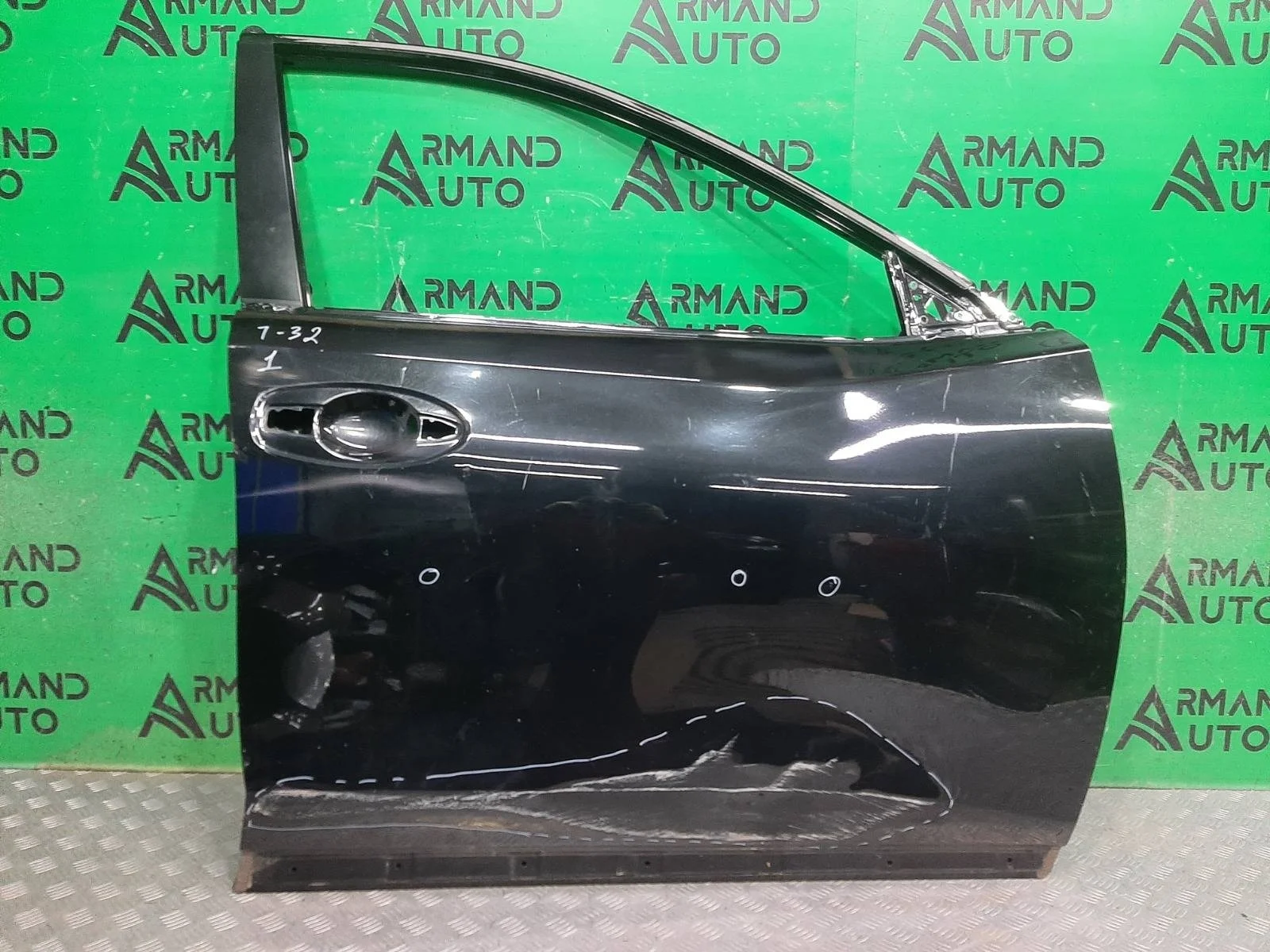 Дверь Nissan X-Trail 2013-2022 H010M4CMMA 3 T32, передняя правая