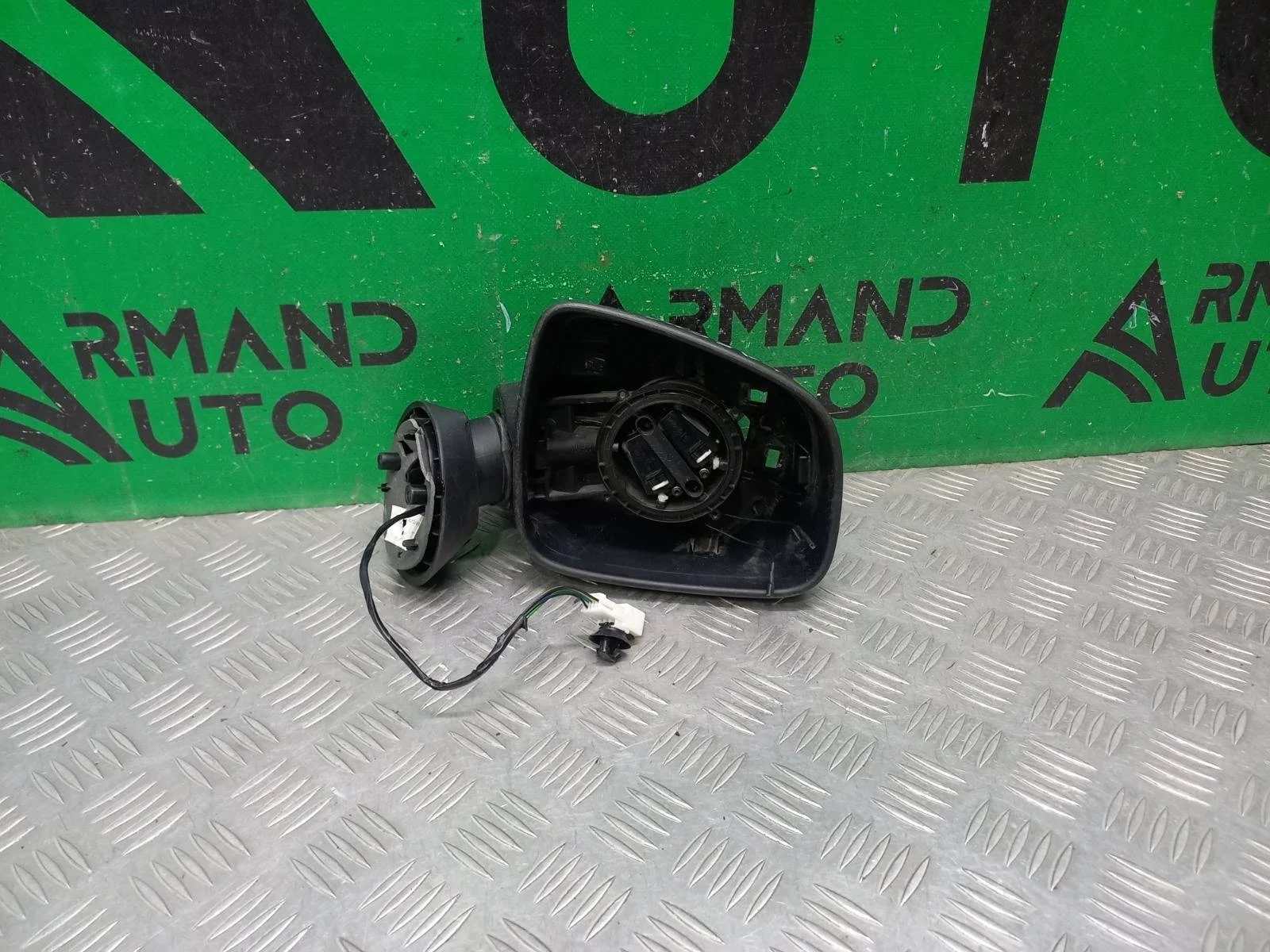 Зеркало Lada Largus 2012-2021 963017247R 1, правое
