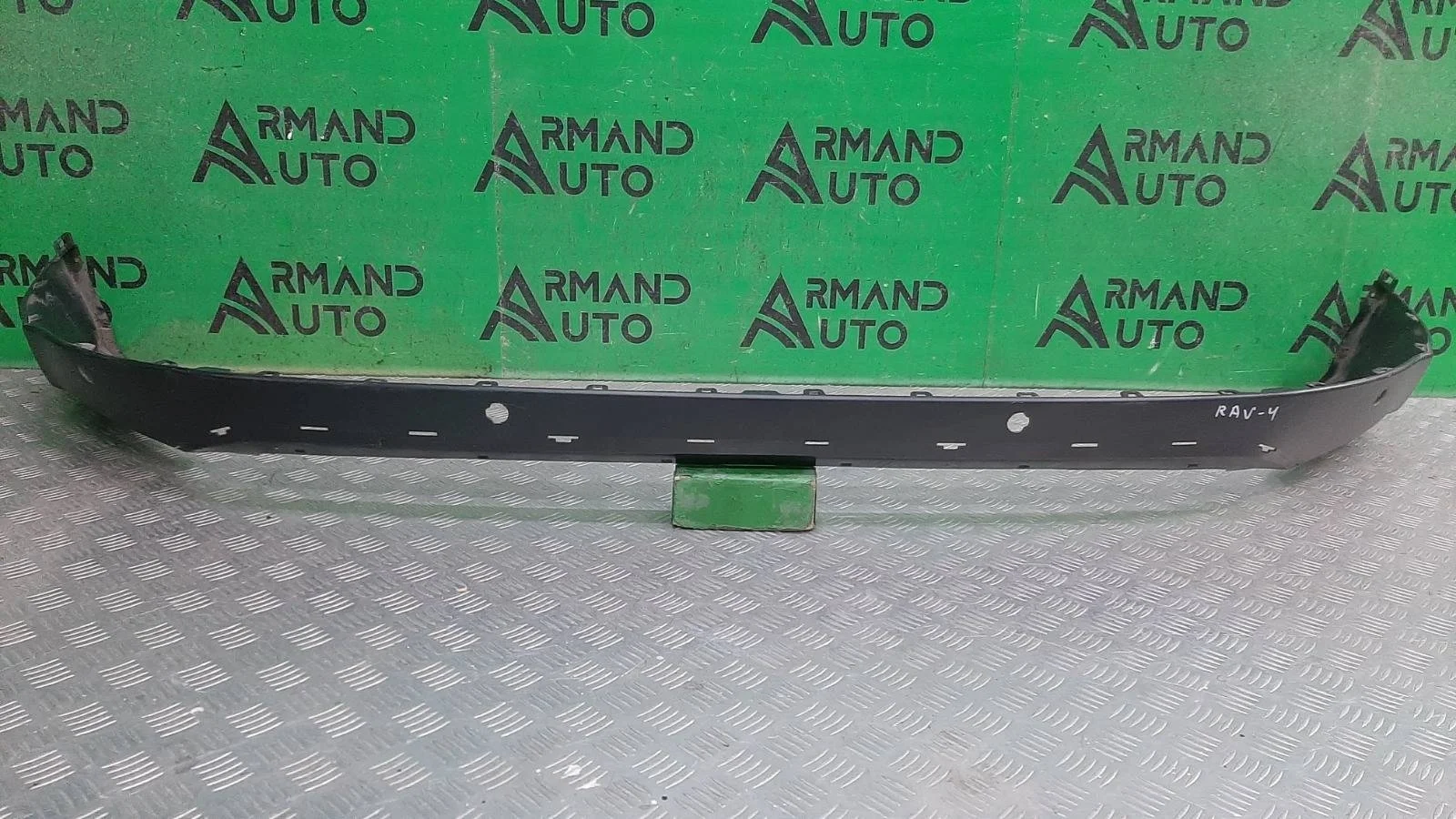 Юбка бампера Toyota RAV4 2015-2019 5216942010 4 CA40, задняя