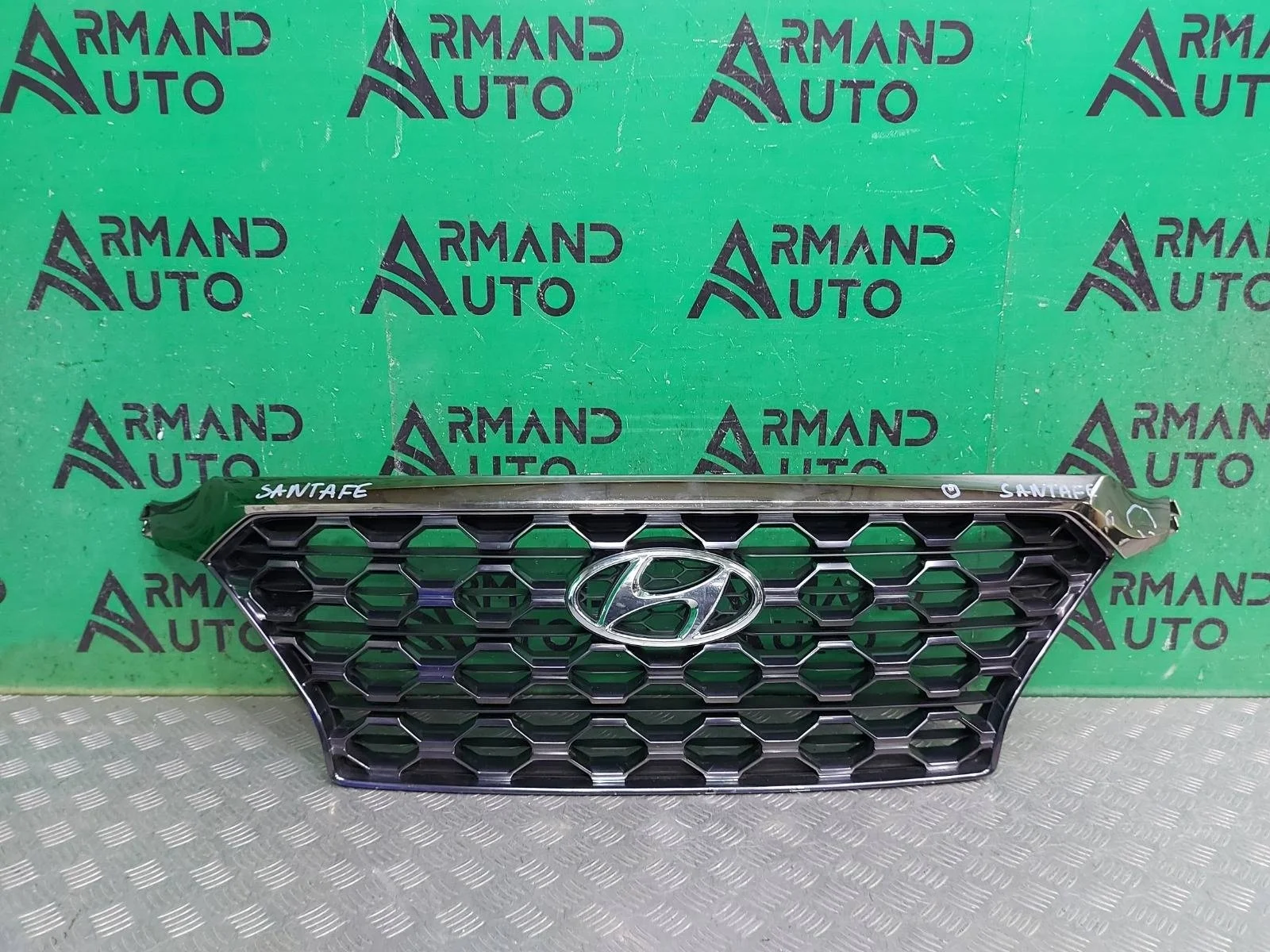 Решетка радиатора Hyundai Santa Fe 2018-2021 86350S1100 4 TM
