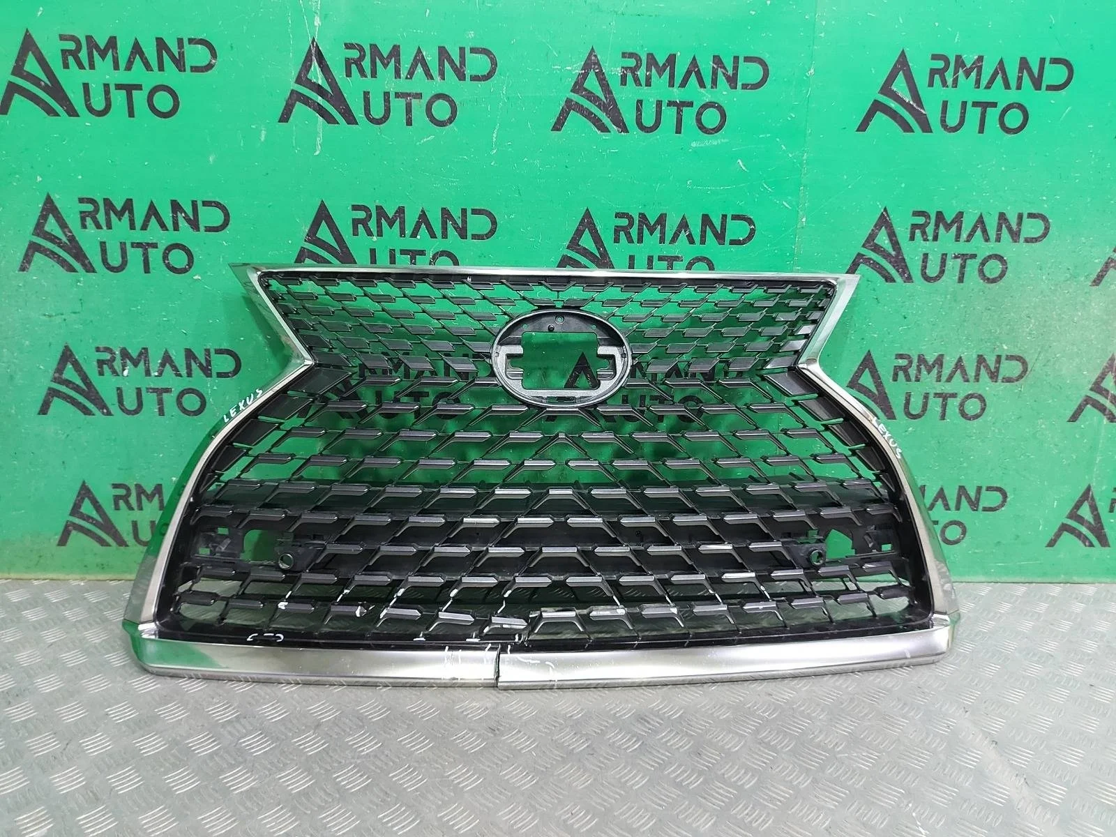 Решетка радиатора Lexus RX 2019-2022 5310148A40 4 AL20