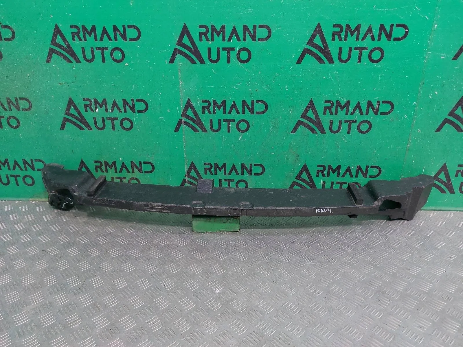 Абсорбер бампера Toyota RAV4 2015-2019 5261442110 4 CA40, передний