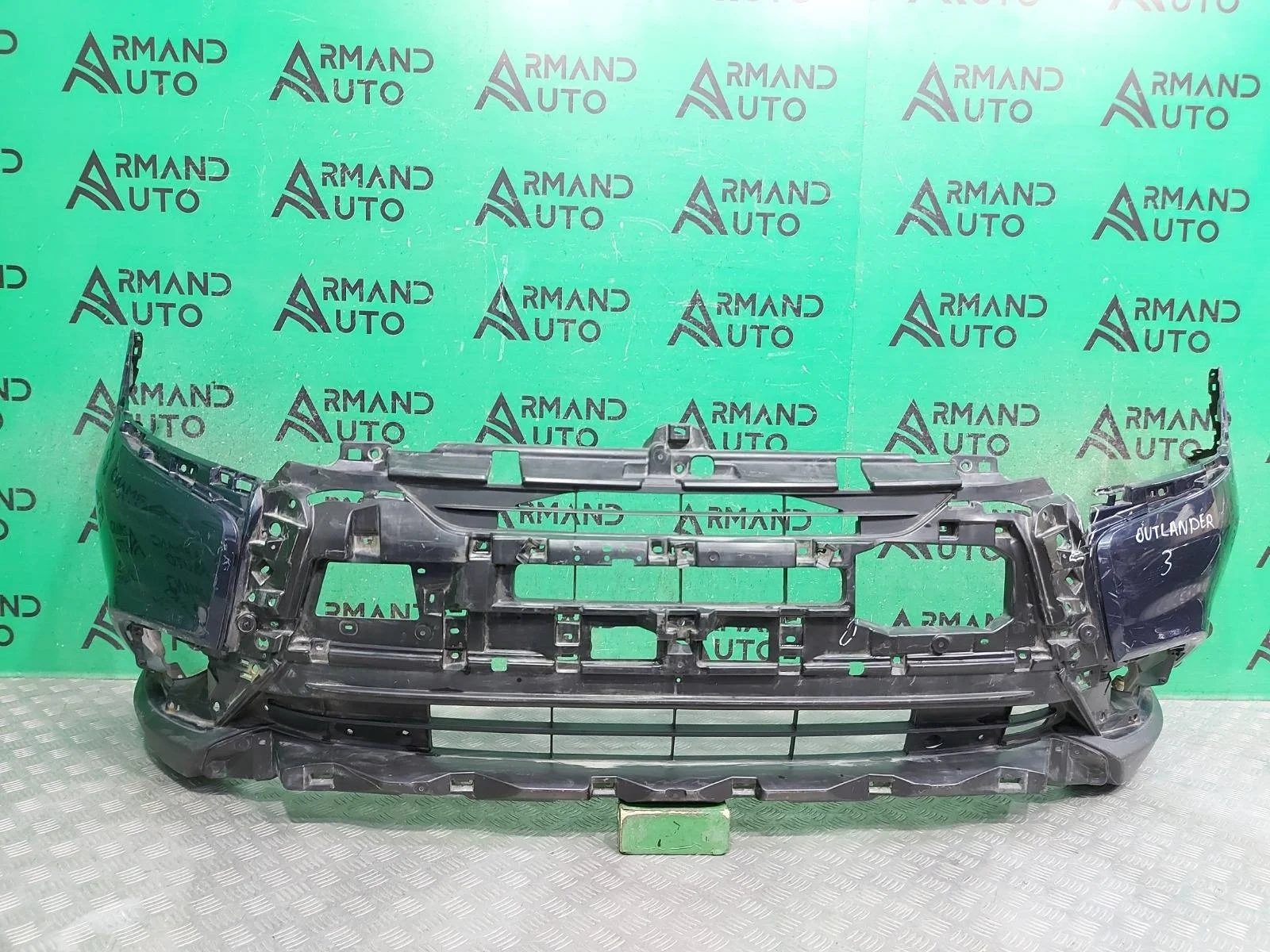 Бампер MItsubishi Outlander 2018-2023 6400J474 3, передний