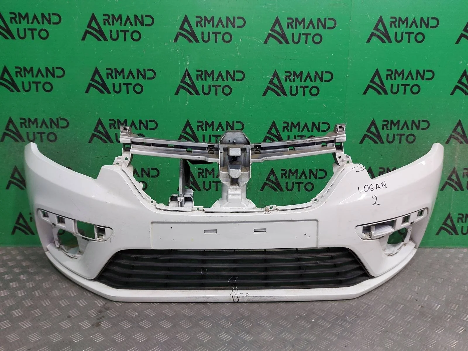 Бампер RENAULT Logan 2018-2022 620220063R 2, передний